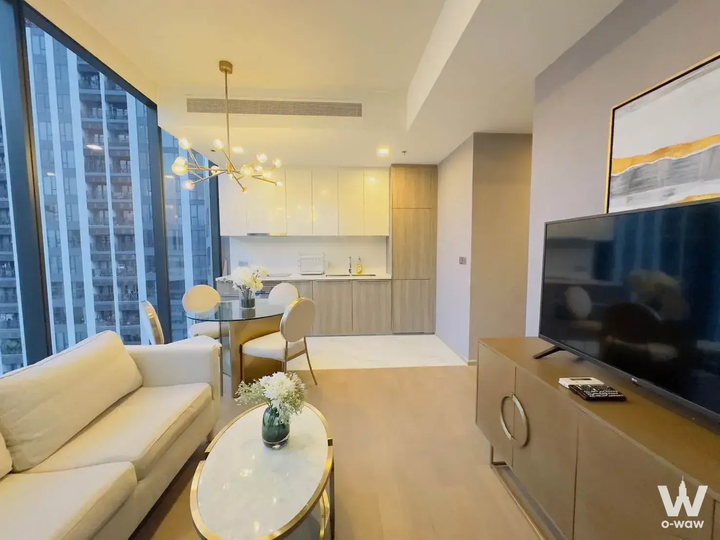 Condo with 2 bedrooms for sale at Celes Asoke — photo 4 of 5