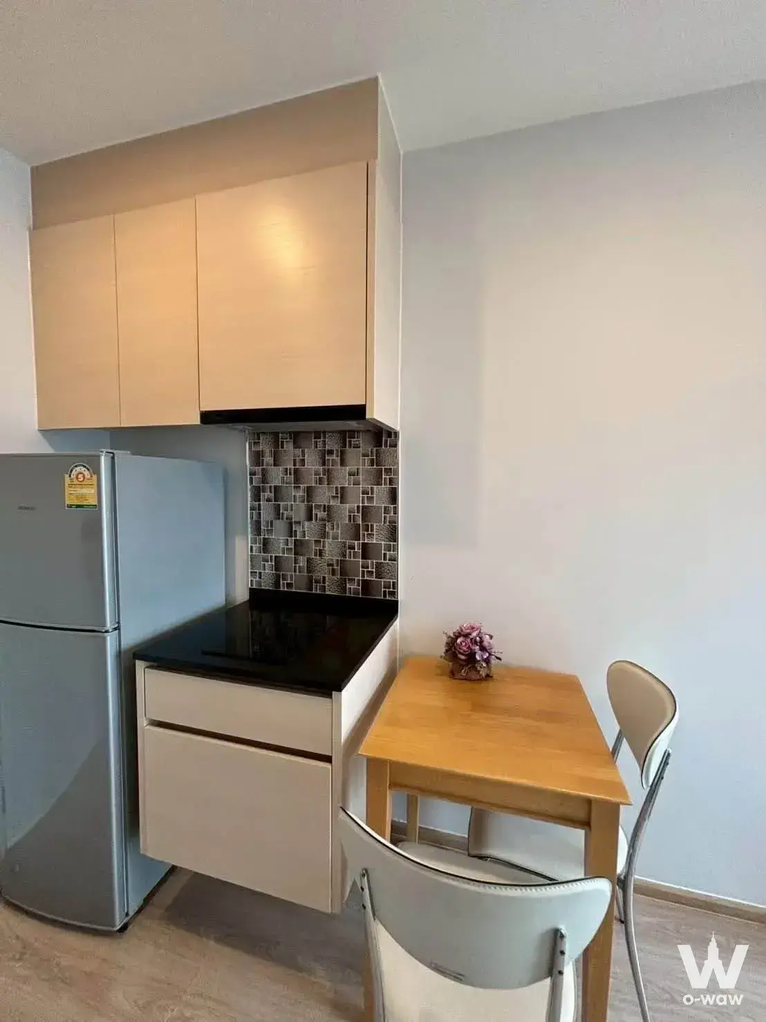Condo with 1 bedroom for rent at Noble Revolve Ratchada 2 — photo 4 of 5