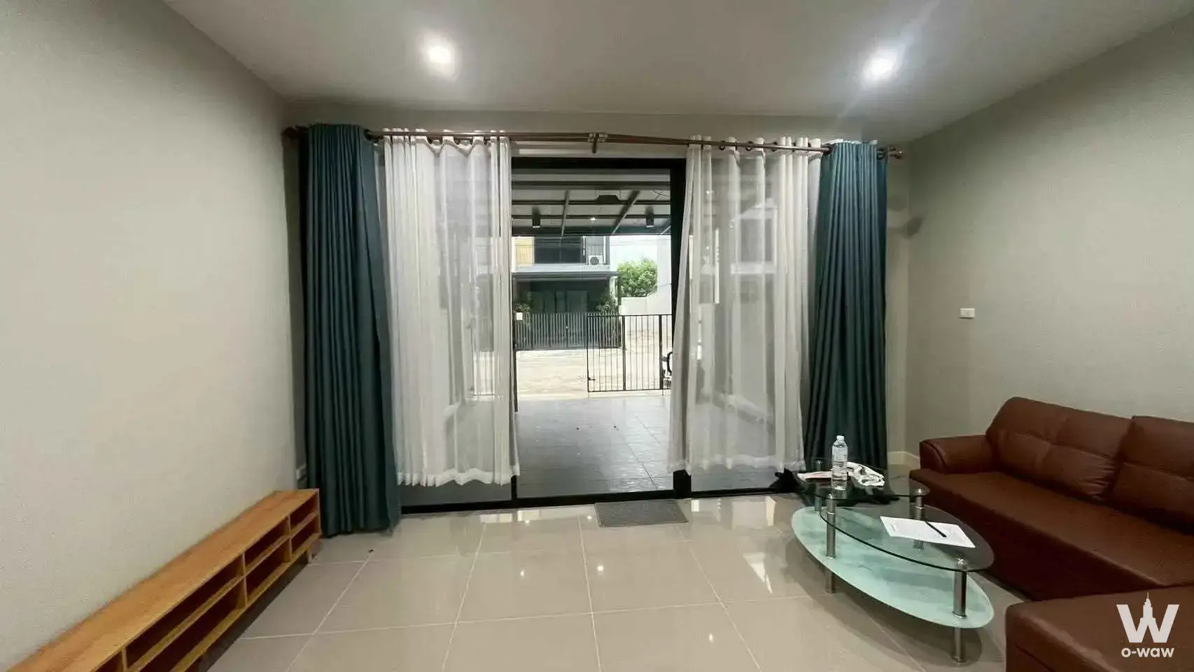 Townhouse with 3 bedrooms for rent at Sam Wa Road, Min Buri, Bangkok, Thailand — photo 2 of 5