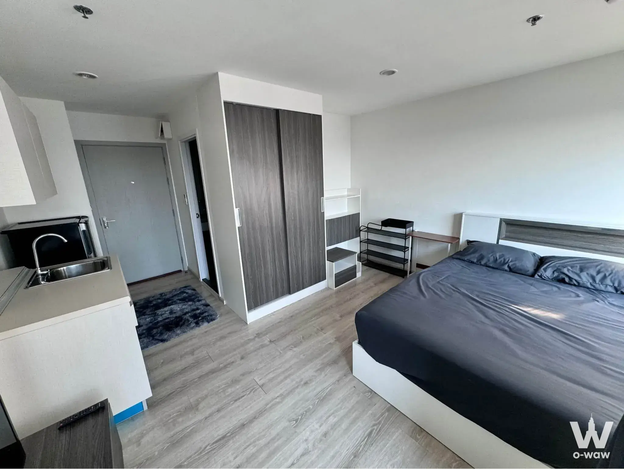 Condo with 1 bedroom for rent at Chewathai Phetkasem 27 — photo 4 of 5