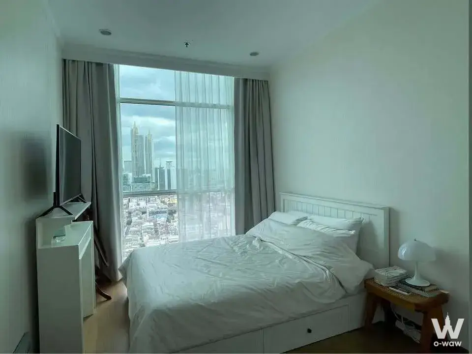 Condo with 1 bedroom for rent at Supalai Elite Surawong — photo 2 of 5