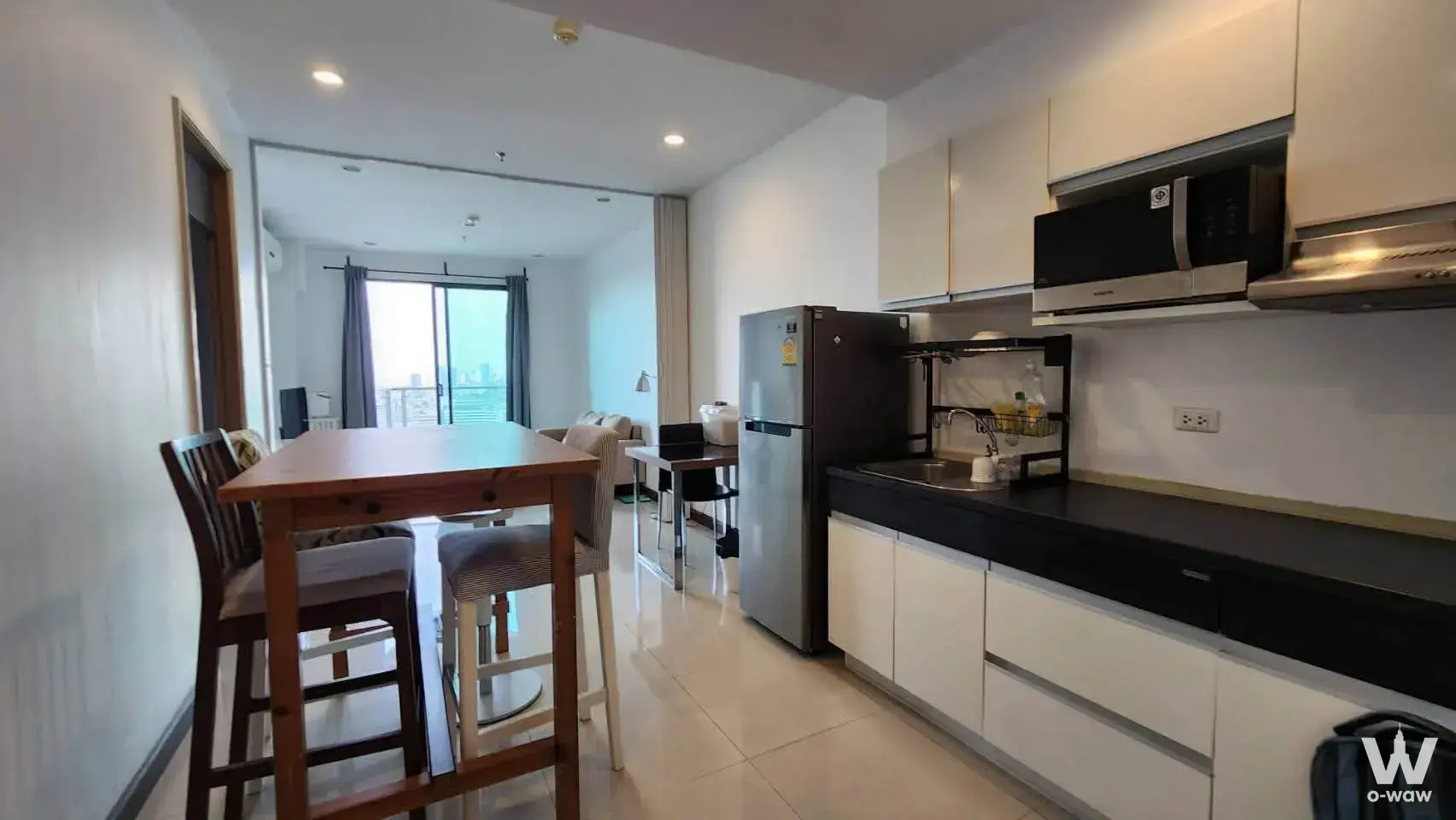 Ratchathewi, near Phetchaburi Road, 750m to BTS Ratchathewi Station and future Orange Line