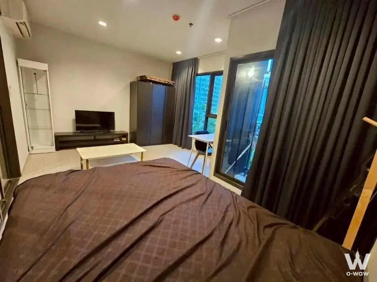 Condo with 1 bedroom for rent at Life Asoke - Rama 9 — photo 3 of 5