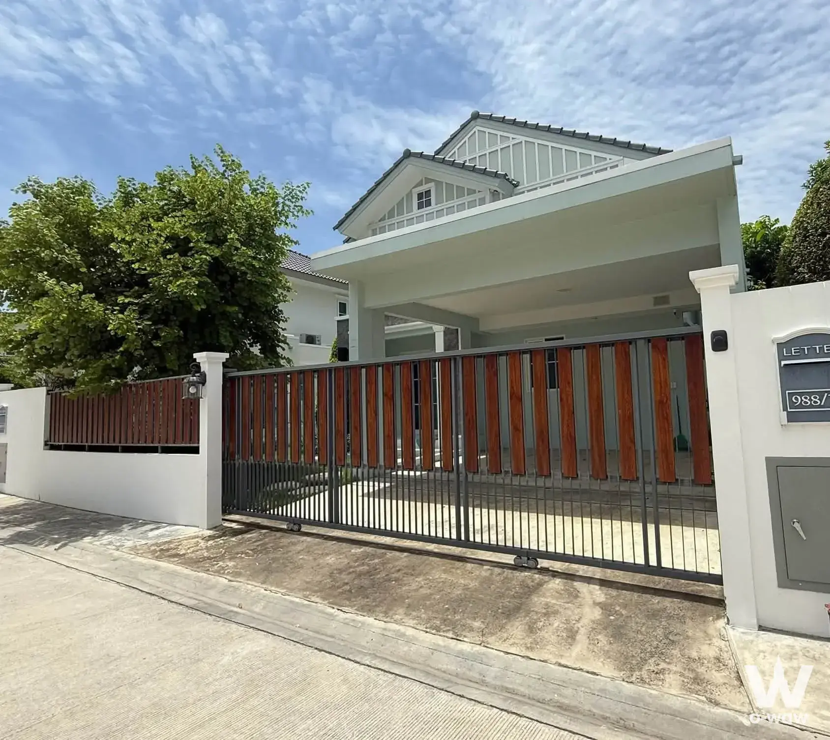 Srinakarin-Bangna, Bangkok