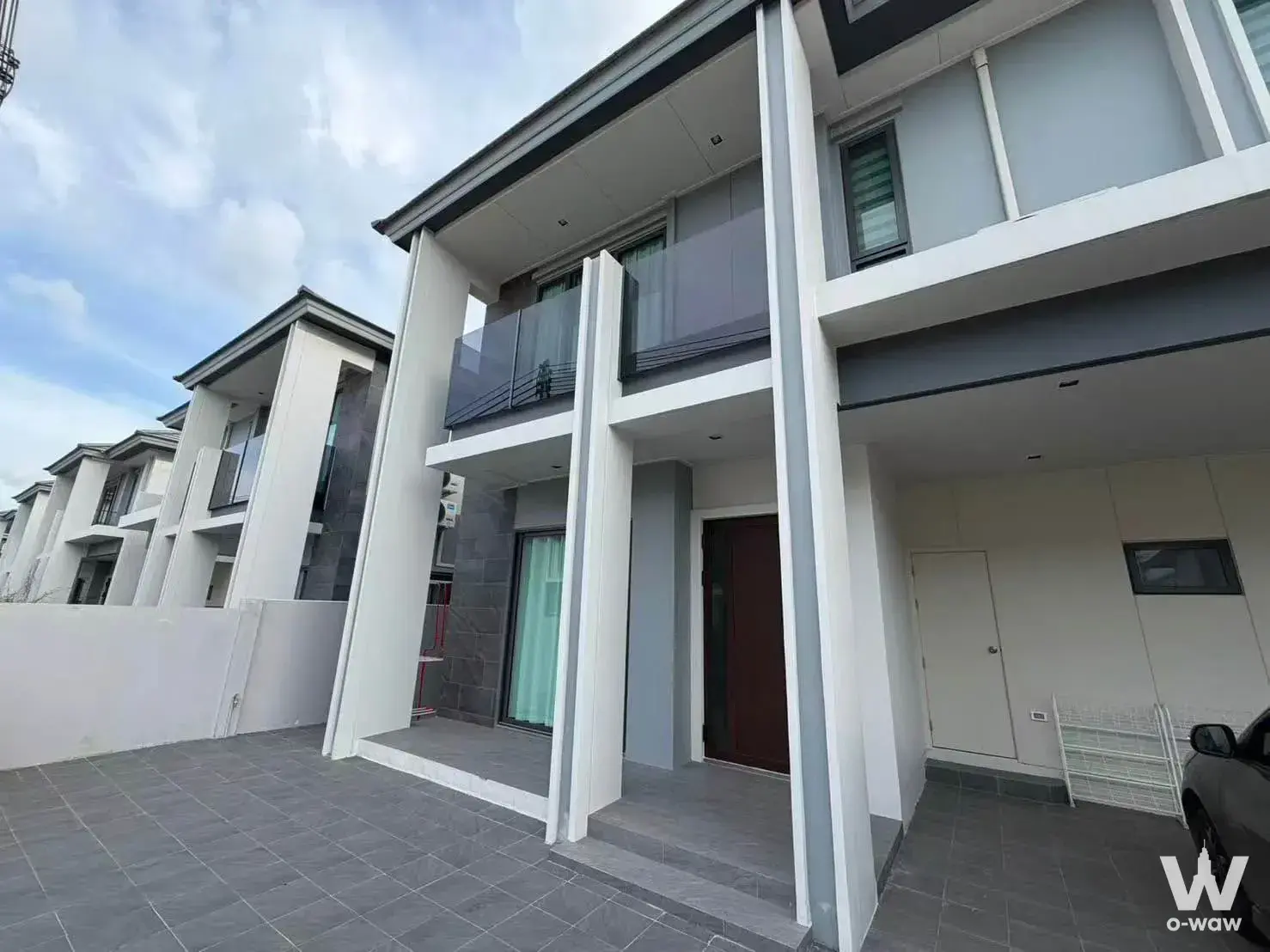 Condo with 4 bedrooms for rent at Pattaya, Chonburi — photo 1 of 5