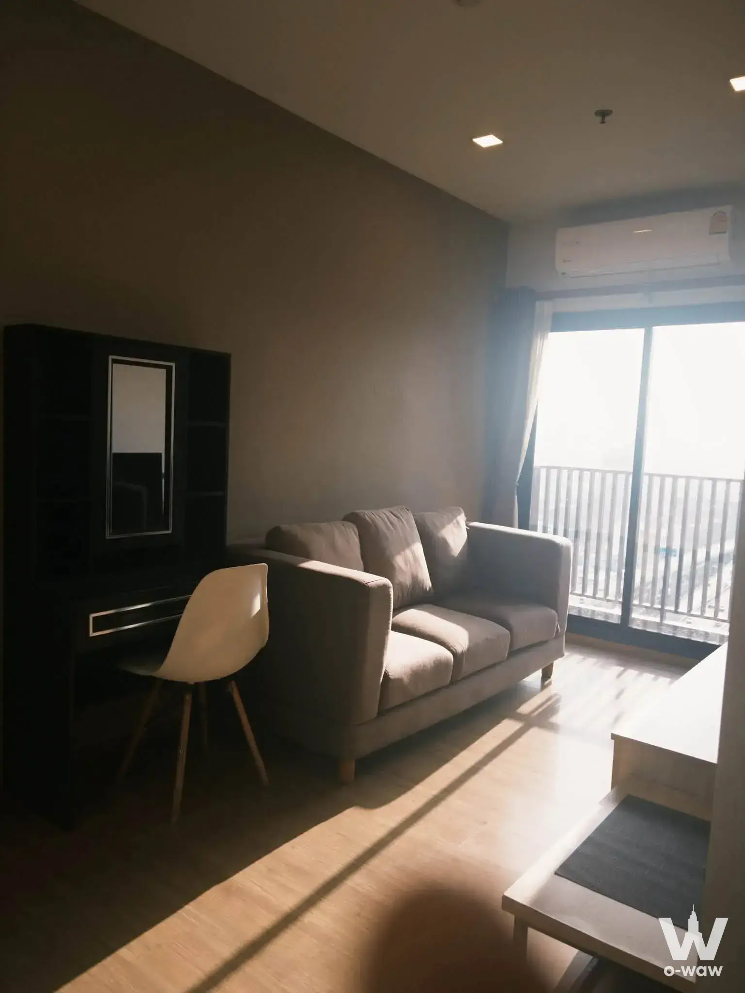 Condo with 2 bedrooms for rent at Metris Rama 9-Ramkumhang — photo 2 of 5