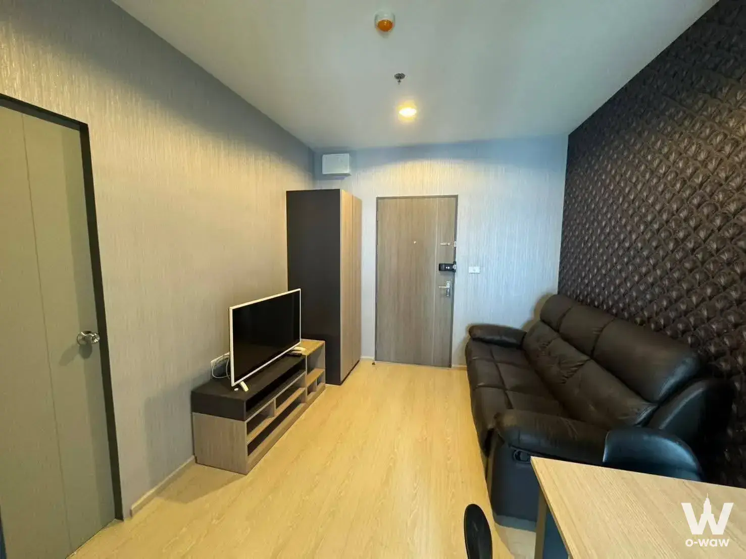 Sukhumvit 115, near Poo Chao BTS Station