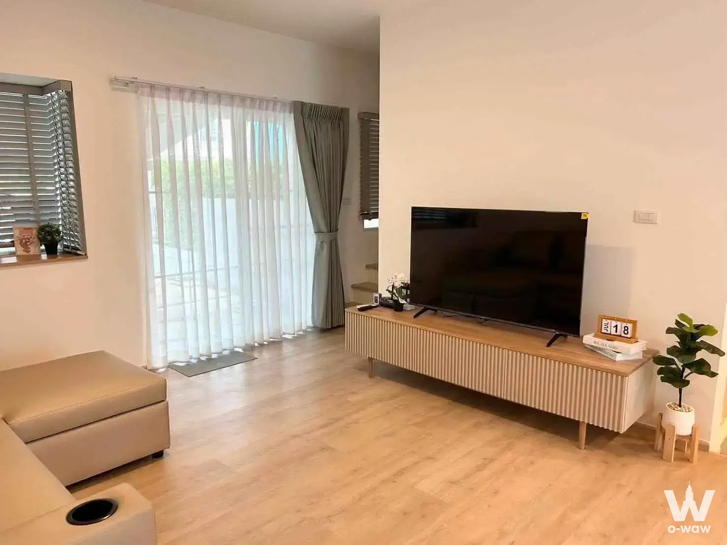 Townhouse with 3 bedrooms for rent at Indy 2 Bangna-Ramkhamhaeng 2 — photo 1 of 4