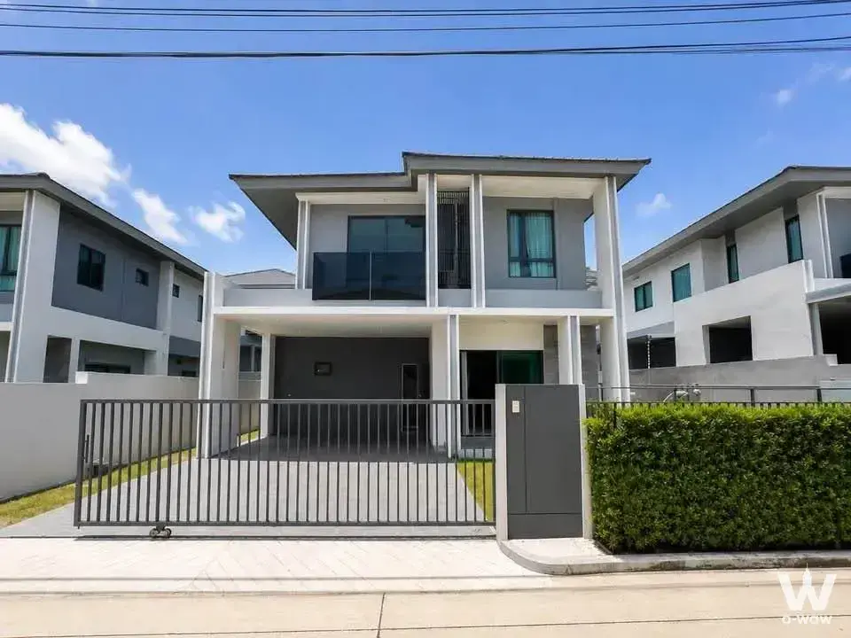 Condo with 3 bedrooms for rent at PATTA ELEMENT — photo 1 of 5