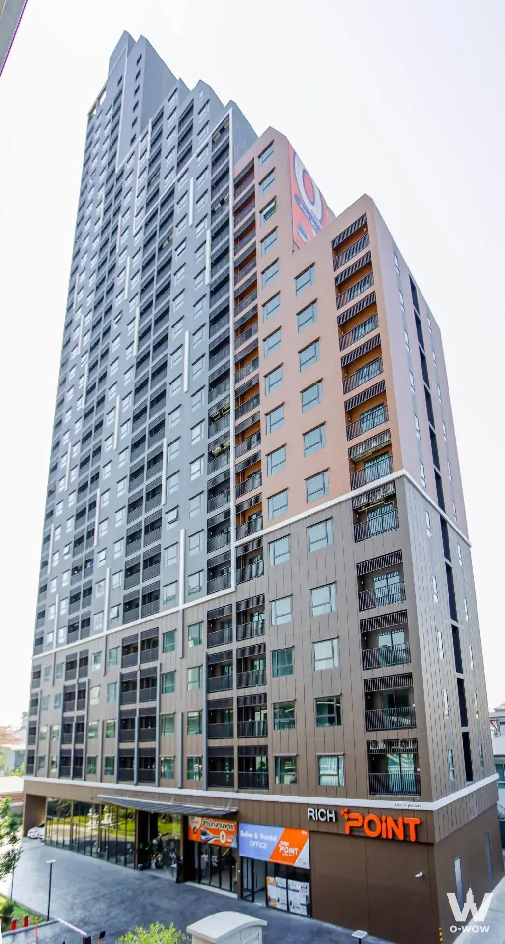 Condo with 1 bedroom for rent at Rich Point @BTS Wutthakat — photo 1 of 5