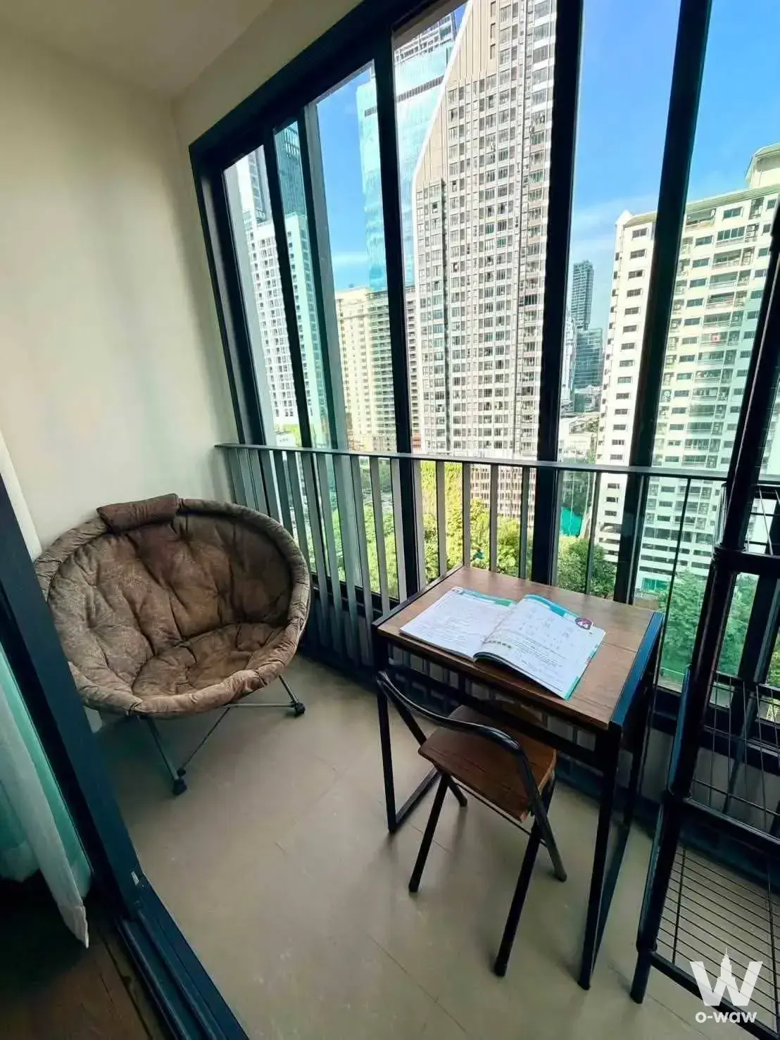 Condo with 2 bedrooms for rent at Ideo Q Siam-Ratchathewi — photo 3 of 4