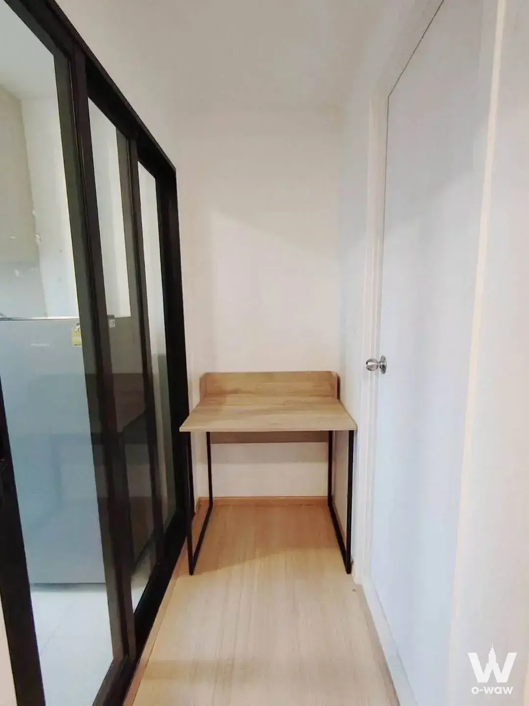 Condo with 1 bedroom for rent at Chewathai Hallmark Ladprao - Chokchai 4 Phase 2 — photo 3 of 5