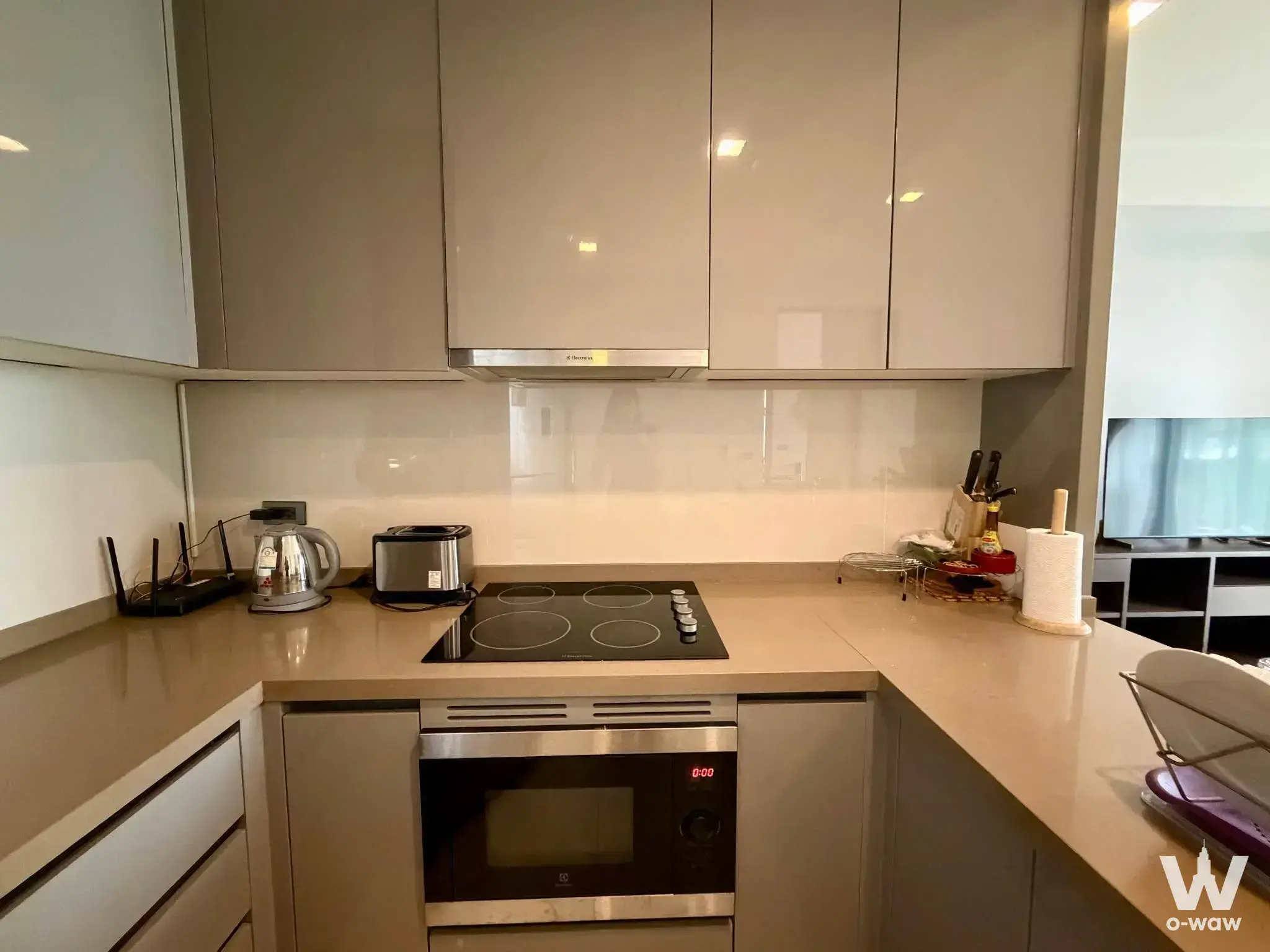 Condo with 2 bedrooms for rent at M Silom — photo 4 of 5