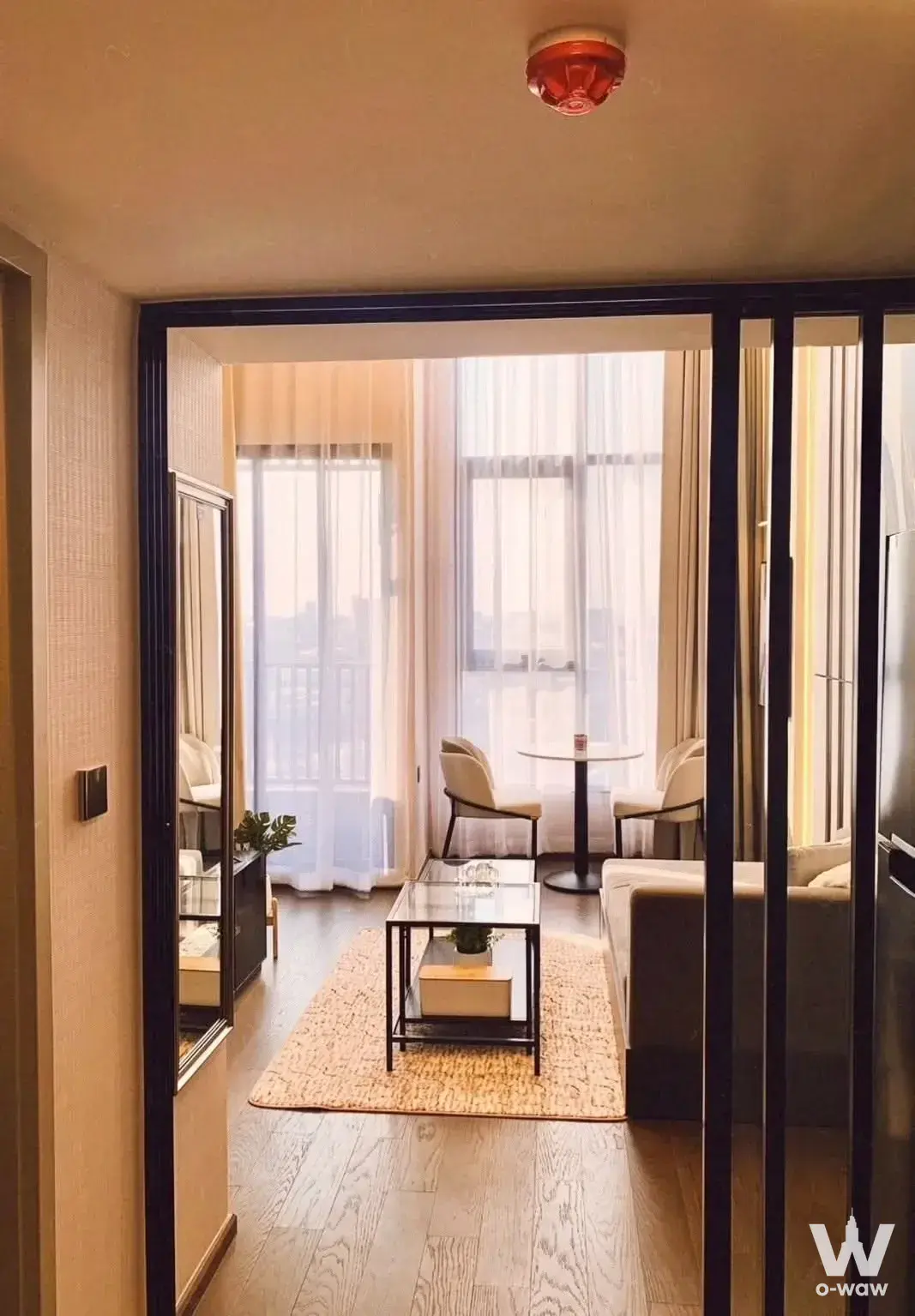 Condo with 4 bedrooms for rent at Setthasiri Krungthep Kreetha — photo 3 of 4