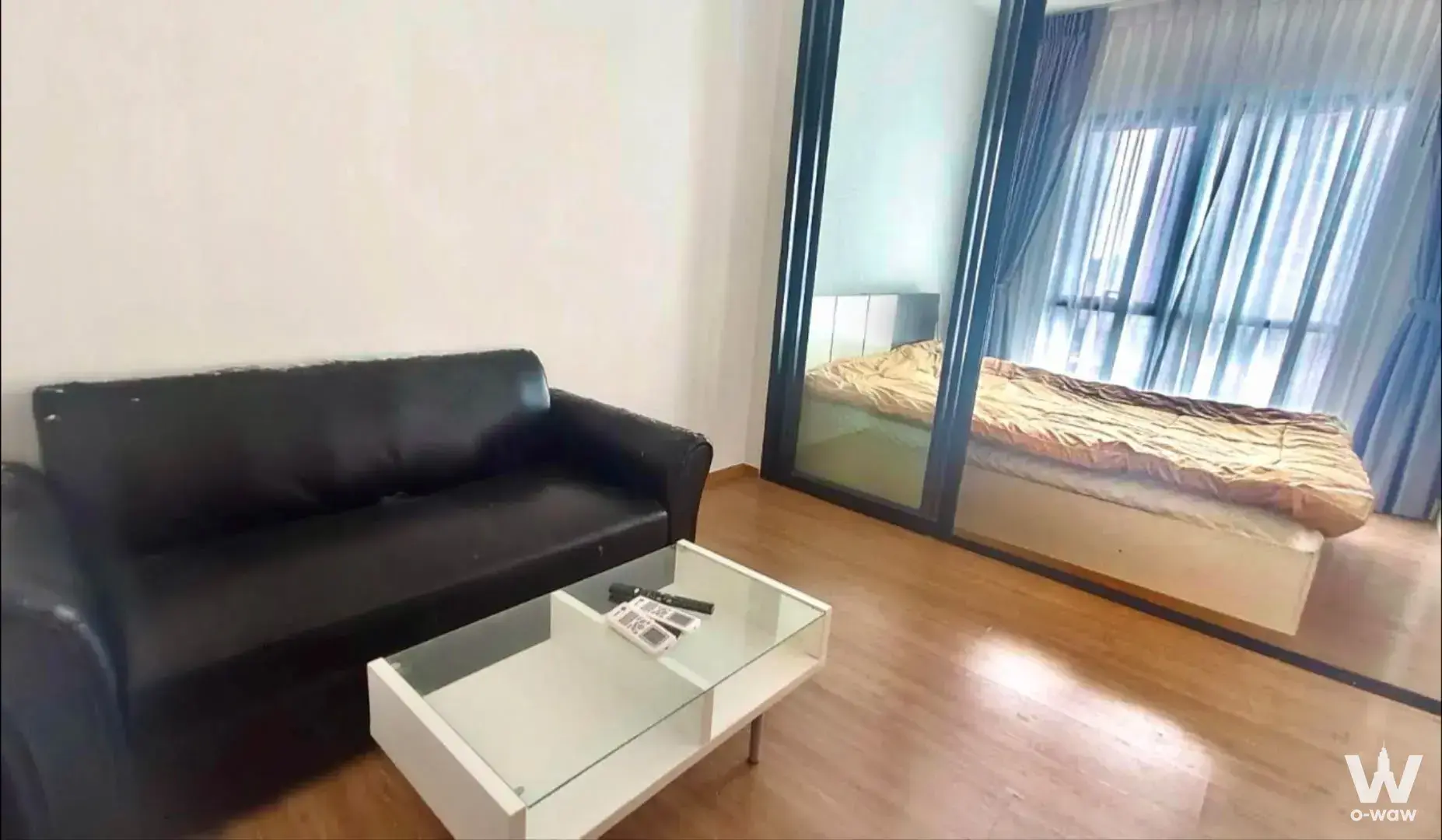 Rama 9 - Ramkhamhaeng, near Airport Link Ramkhamhaeng. Located on a main road with easy access to Thong Lo and Ekamai. Close to pet-friendly cafes and veterinary hospitals.