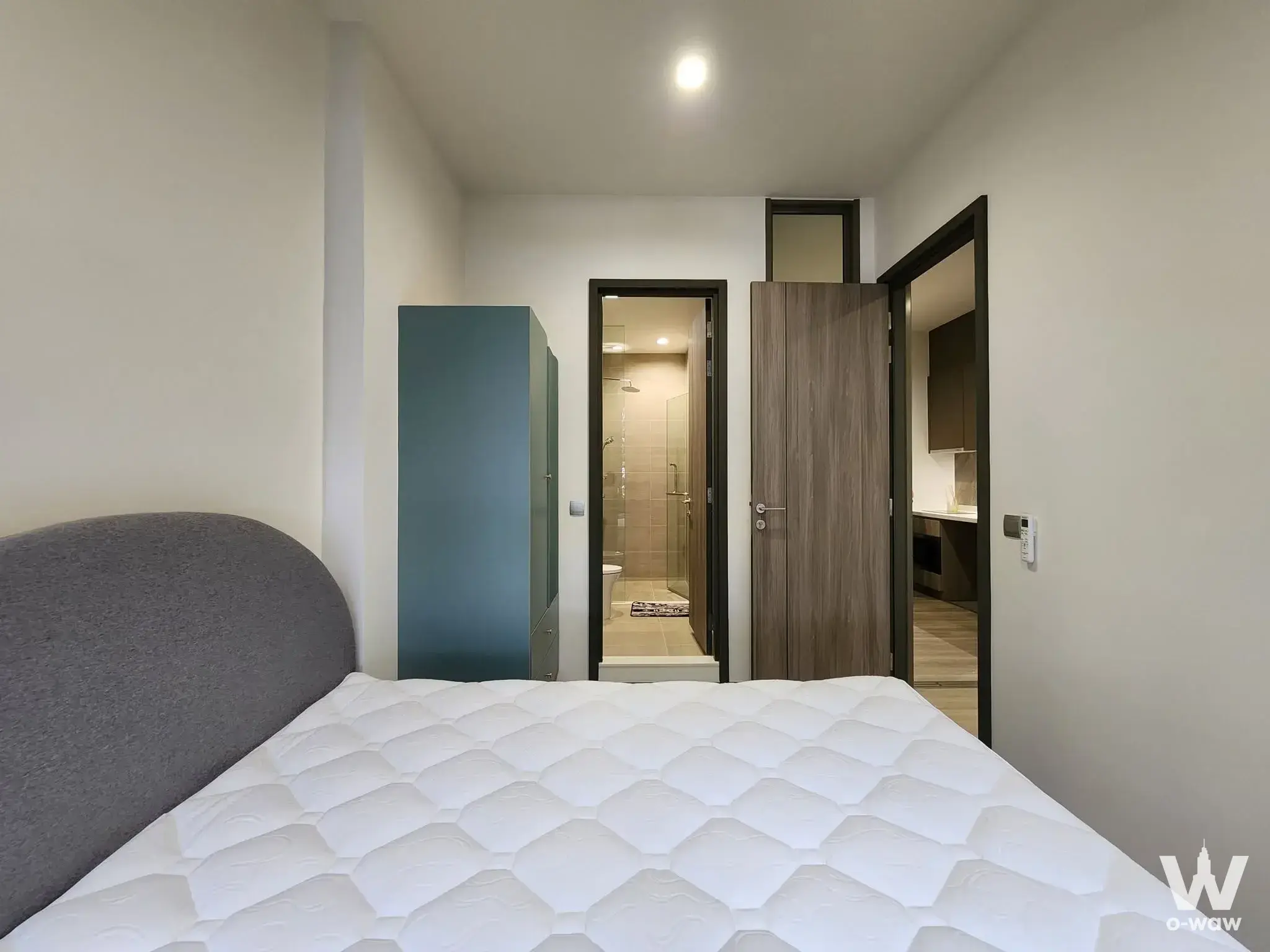 Condo with 1 bedroom for rent at Rhythm Charoenkrung Pavillion — photo 2 of 3