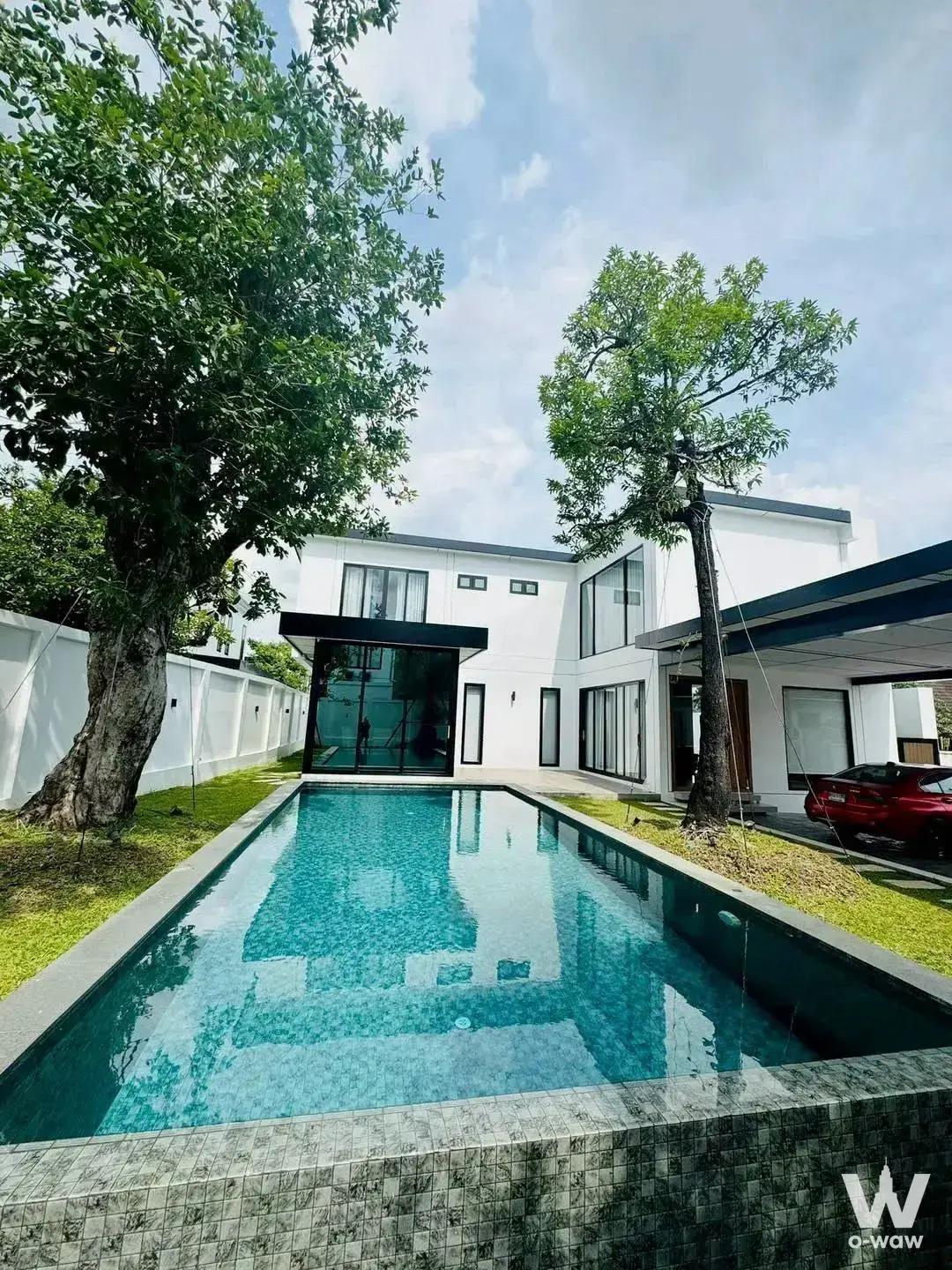 House with 4 bedrooms for rent at Soi 3 next to PTT Mae Hia Gas Station, Mae Hia Subdistrict, Mueang Chiang Mai District, Chiang Mai — photo 1 of 5