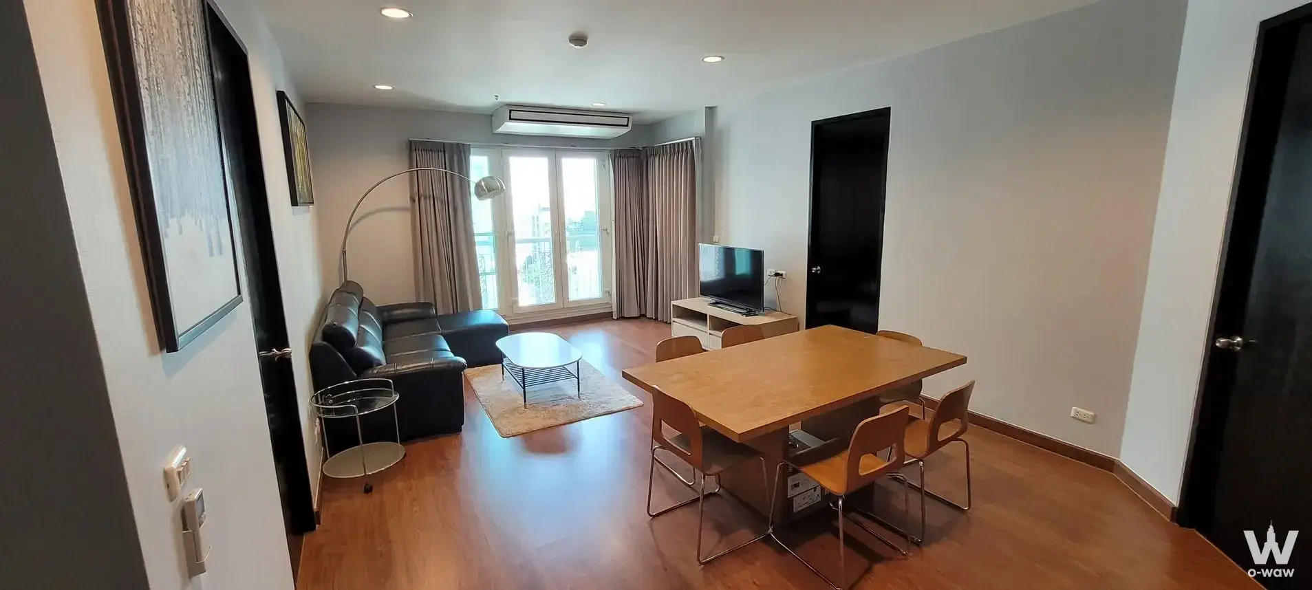 Condo with 3 bedrooms for sale at Citi smart Sukhumvit 18 — photo 1 of 5
