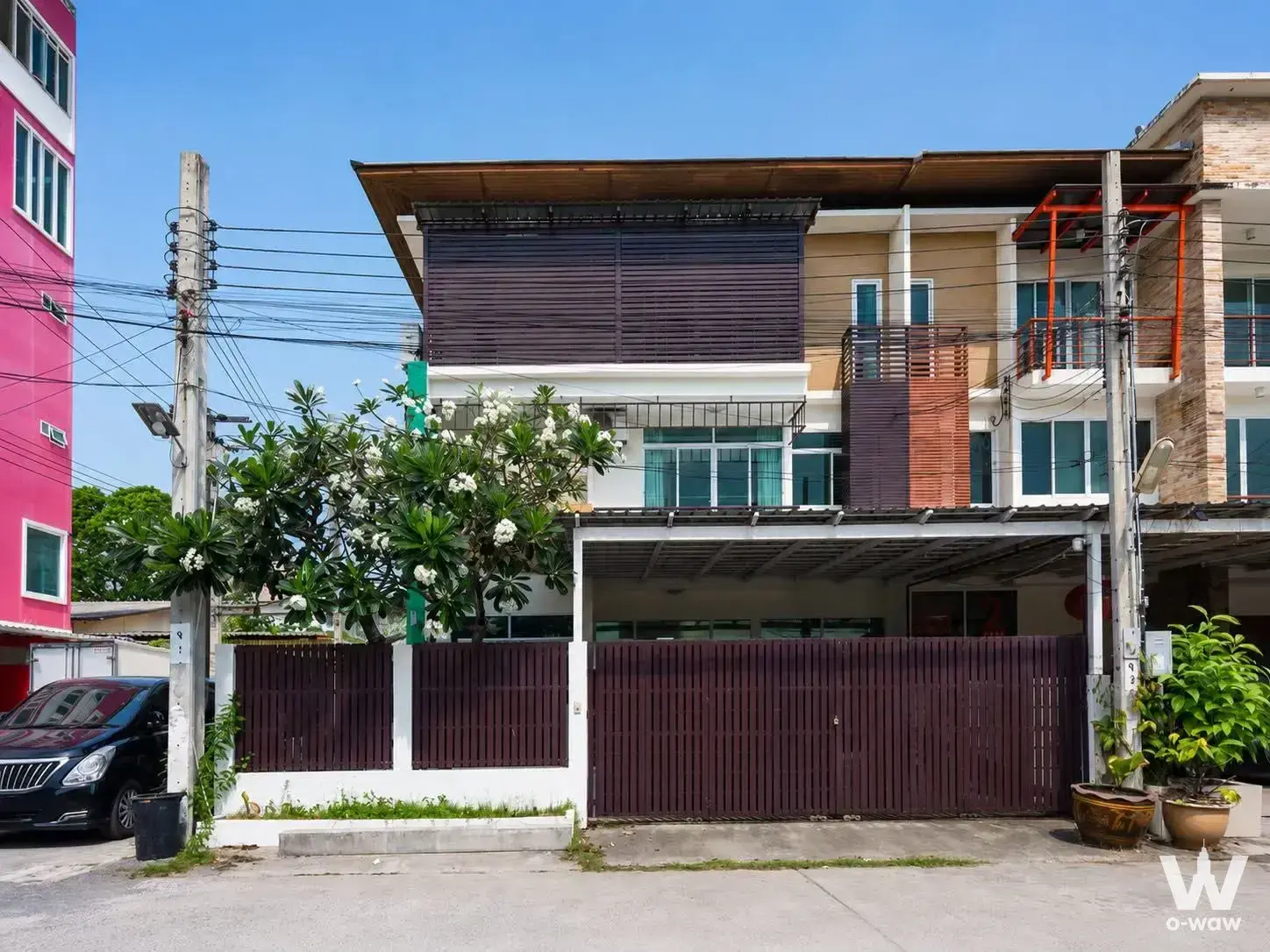 Ladprao 112, near MRT Lat Phrao (1.9 km)