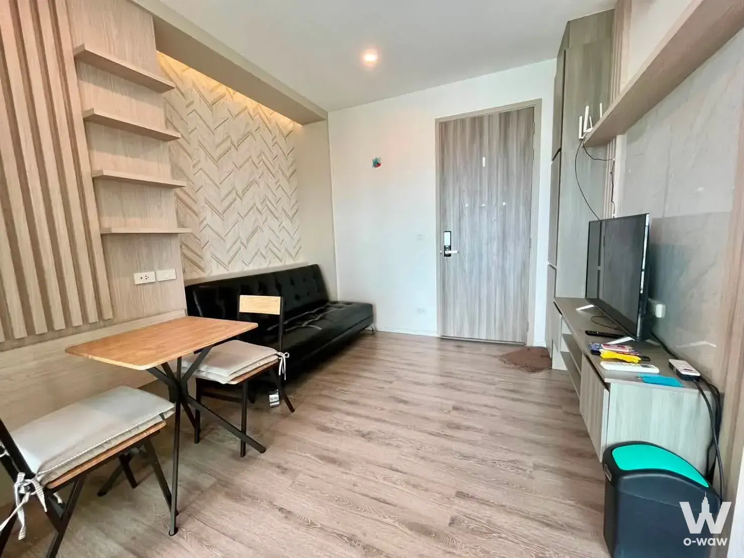 Near MRT Thewak Station, Sukhumvit Thepharak