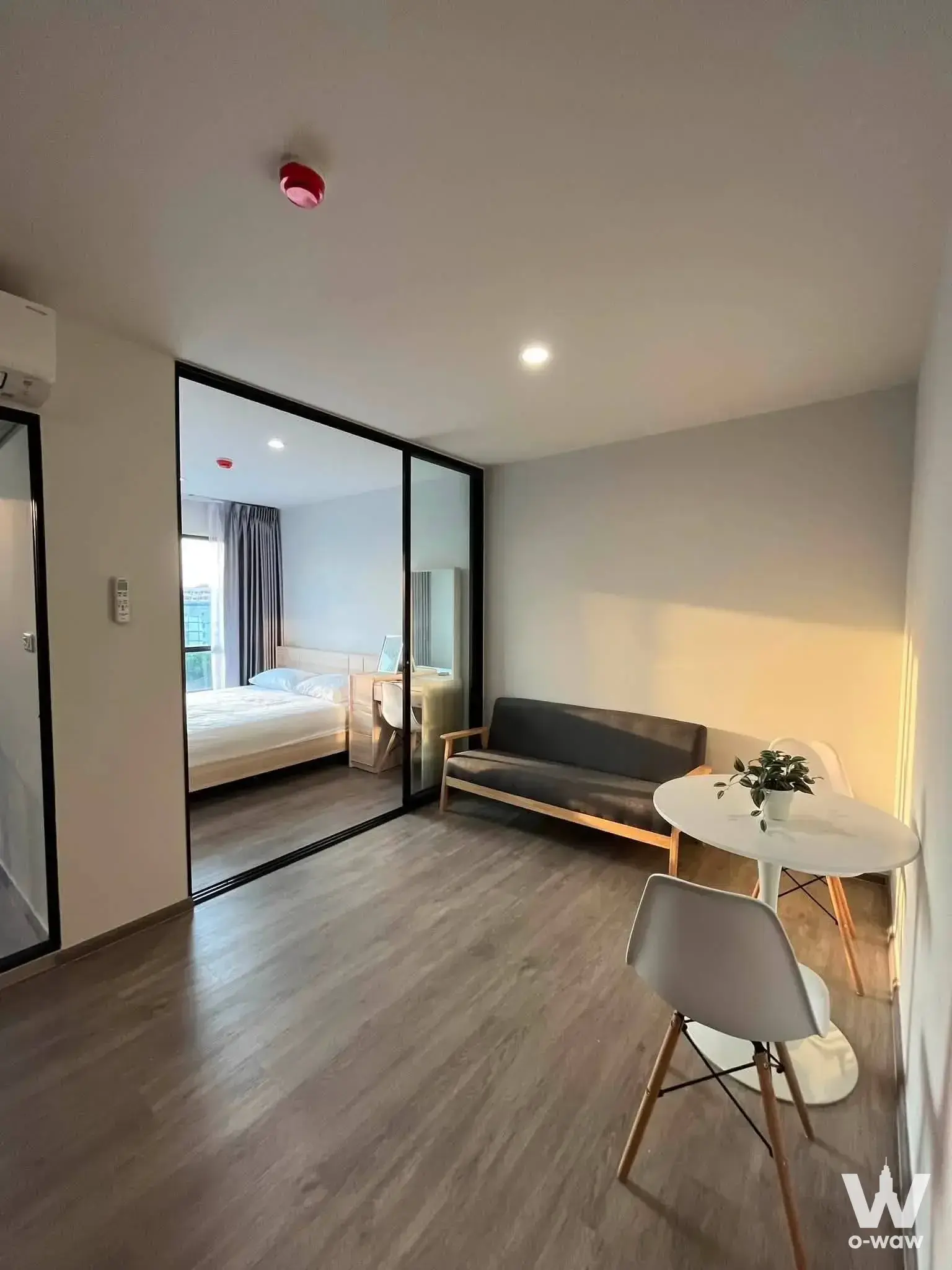 Condo with 1 bedroom for rent at รีช พหลโยธิน 52 — photo 2 of 5
