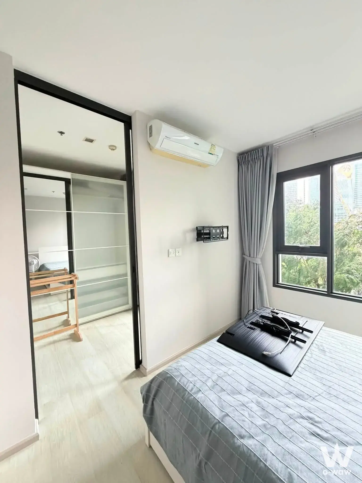 Condo with 1 bedroom for rent at Life One Wireless — photo 7 of 8