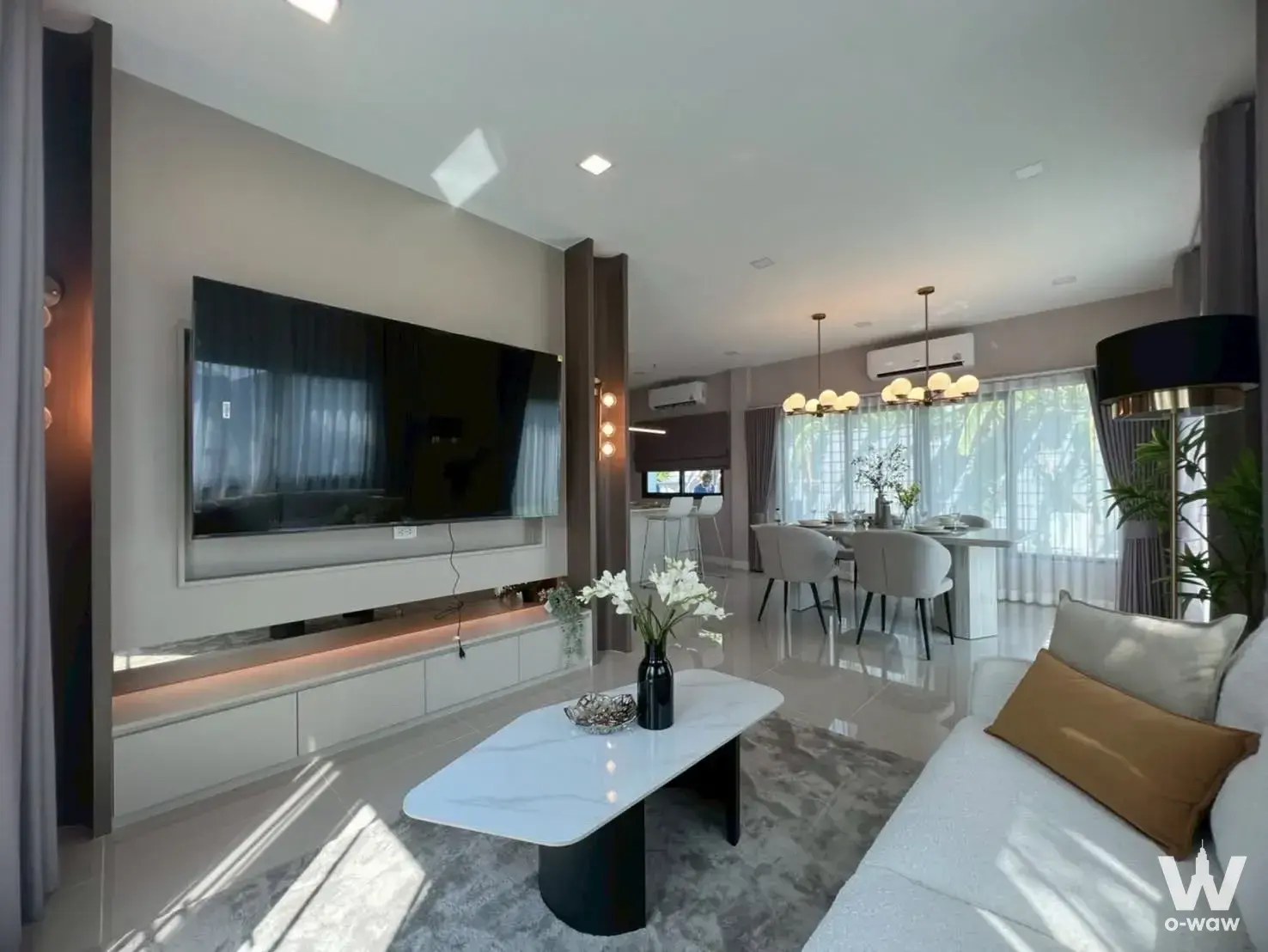 Townhouse with 3 bedrooms for rent at Sukhumvit - Bangna — photo 3 of 5