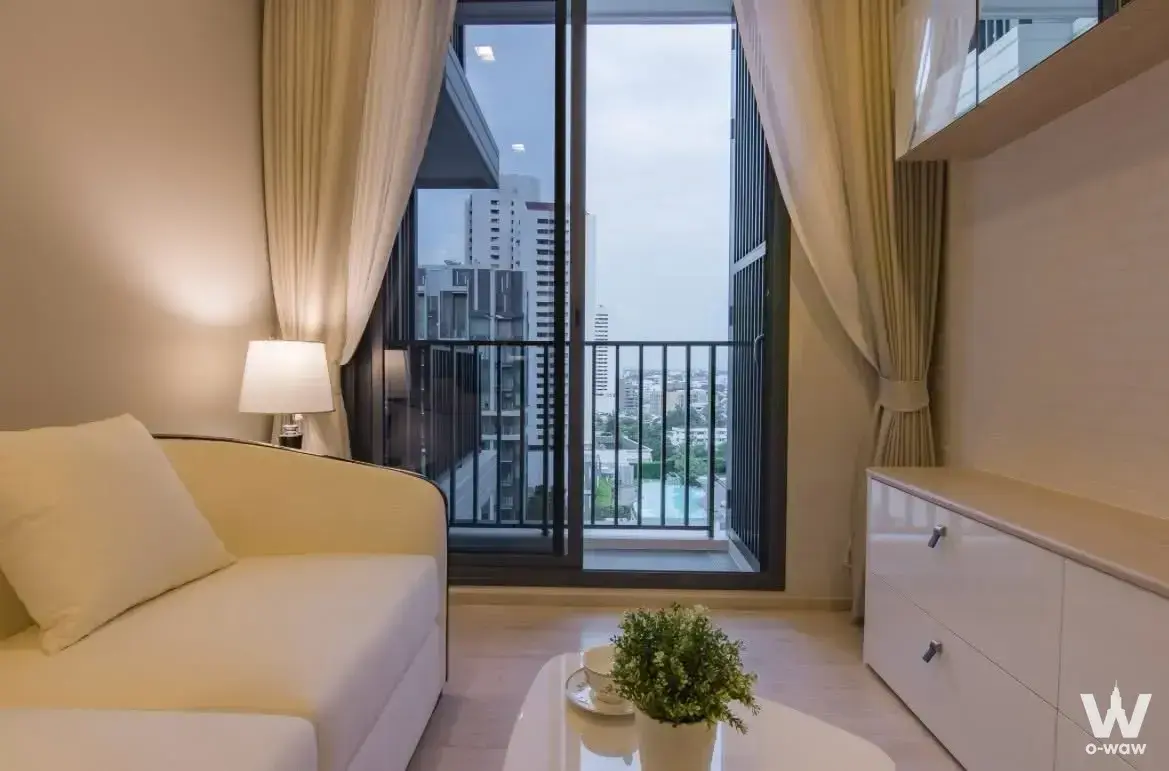 Thonglor