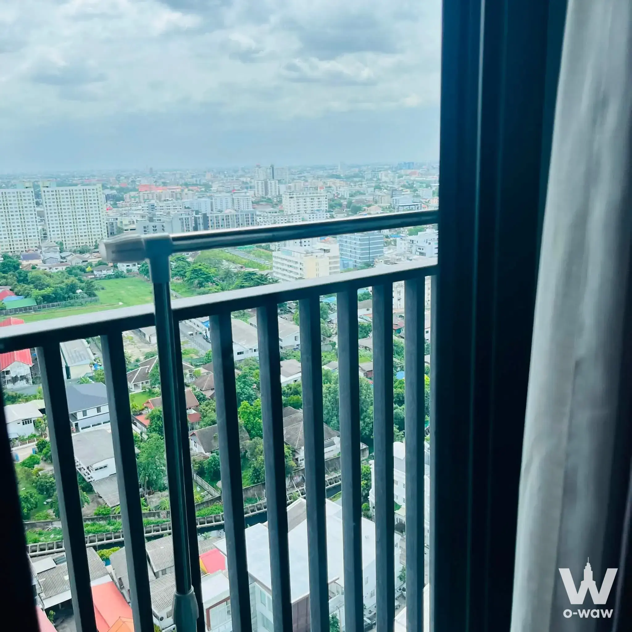 Commercial with 1 bedroom for rent at KnightsBridge Prime Onnut — photo 1 of 5