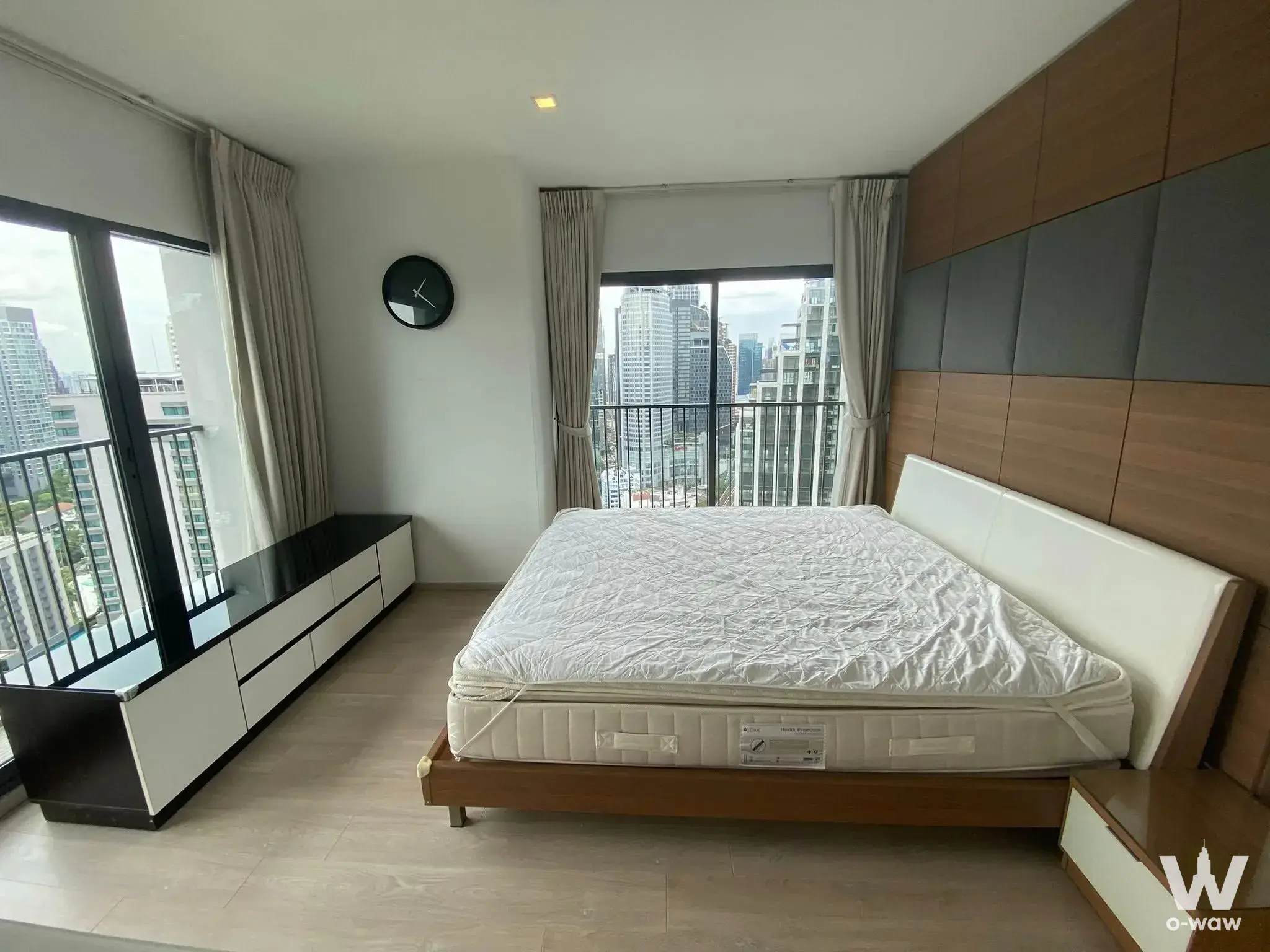 Condo with 1 bedroom for sale at Noble Remix — photo 3 of 5