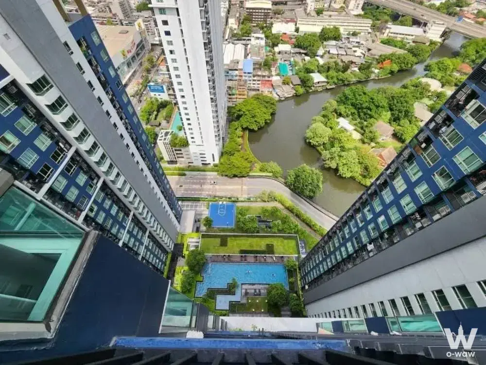 Condo with 1 bedroom for rent at THE BASE Sukhumvit 77 — photo 5 of 5