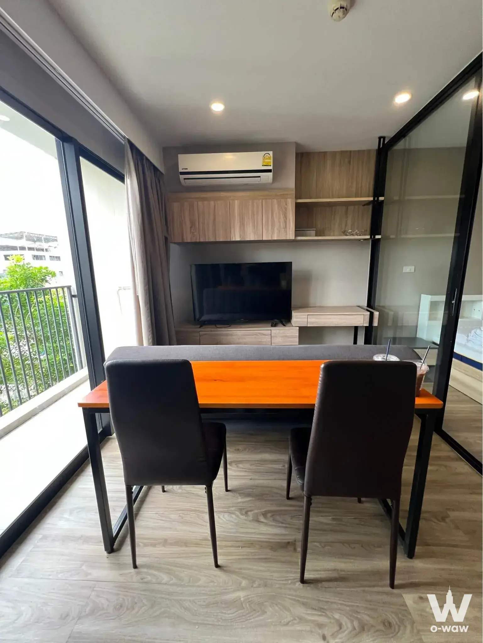 Condo with 1 bedroom for rent at Blossom Condo Sathon-Charoen Rat — photo 3 of 5