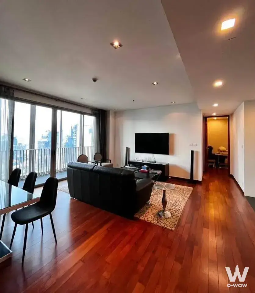 Condo with 3 bedrooms for rent at Ashton Morph 38 — photo 4 of 5