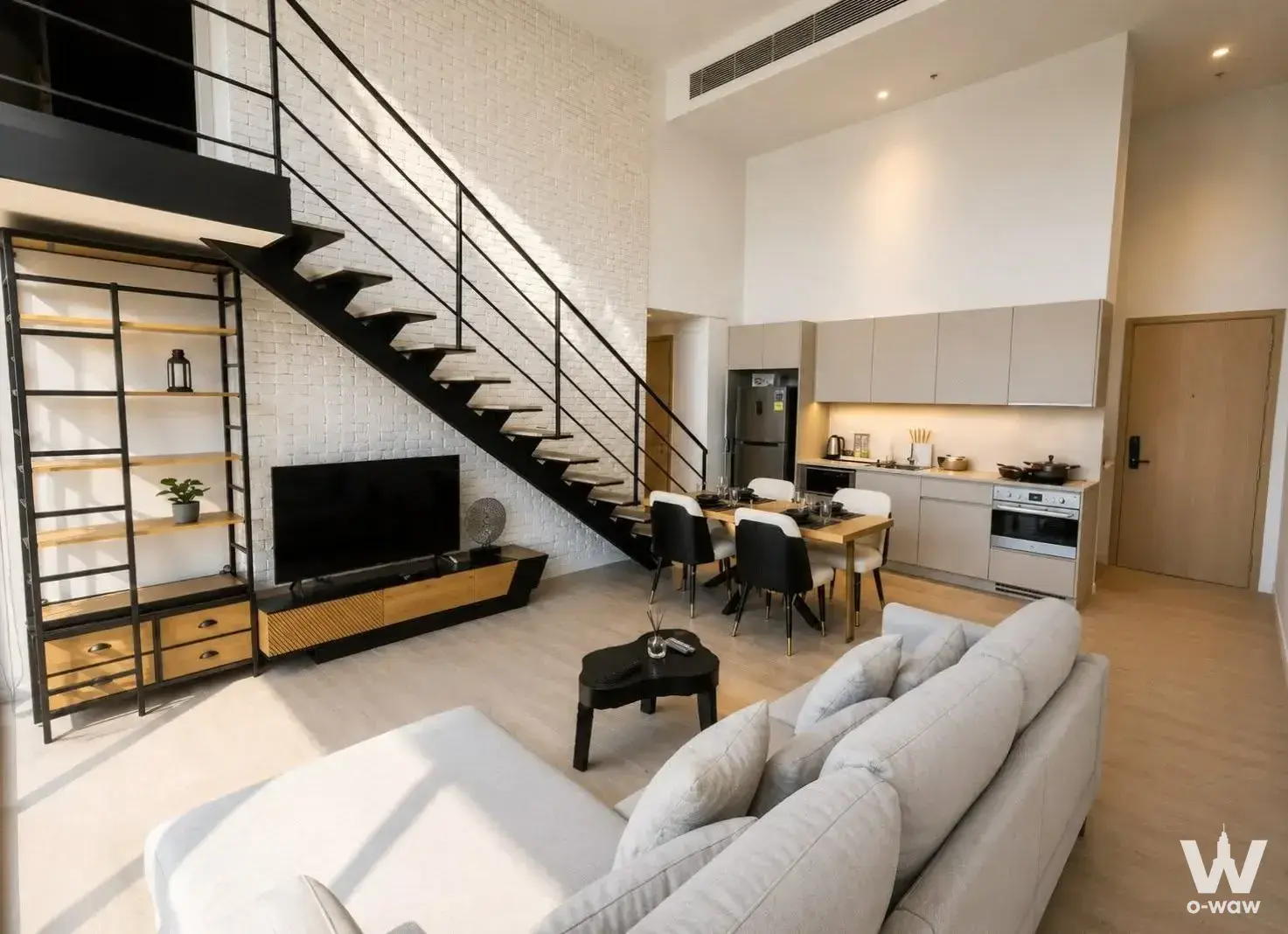 Condo with 2 bedrooms for rent at The Lofts Silom by Raimon Land — photo 3 of 5