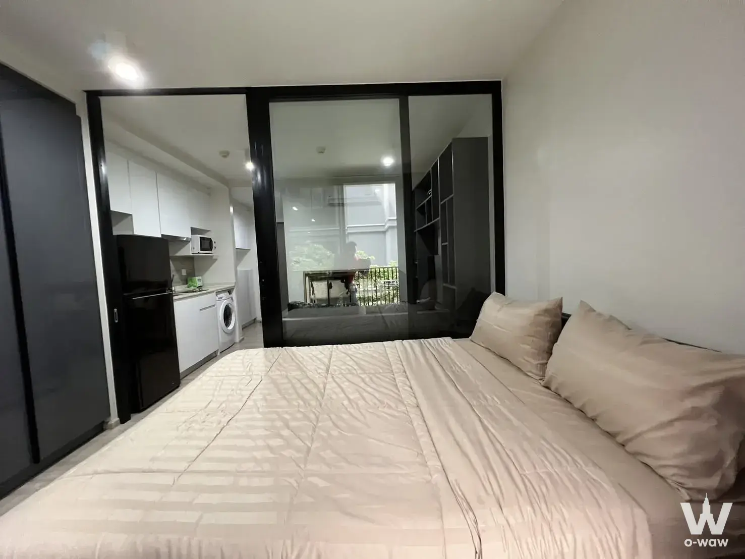 Condo with 1 bedroom for rent at Maestro 02 Ruamrudee — photo 5 of 5