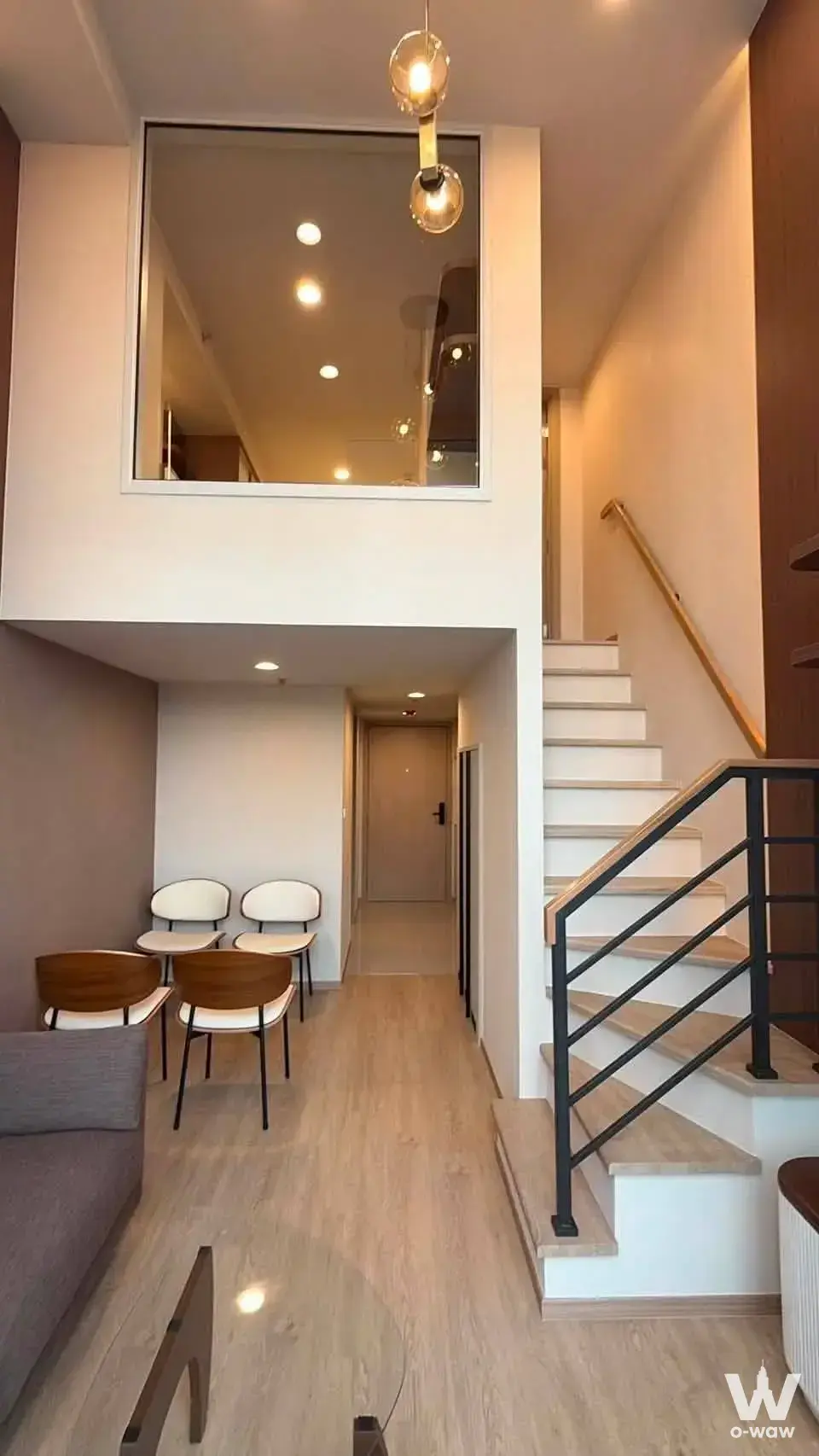 Commercial with 1 bedroom for rent at Culture Chula — photo 3 of 5