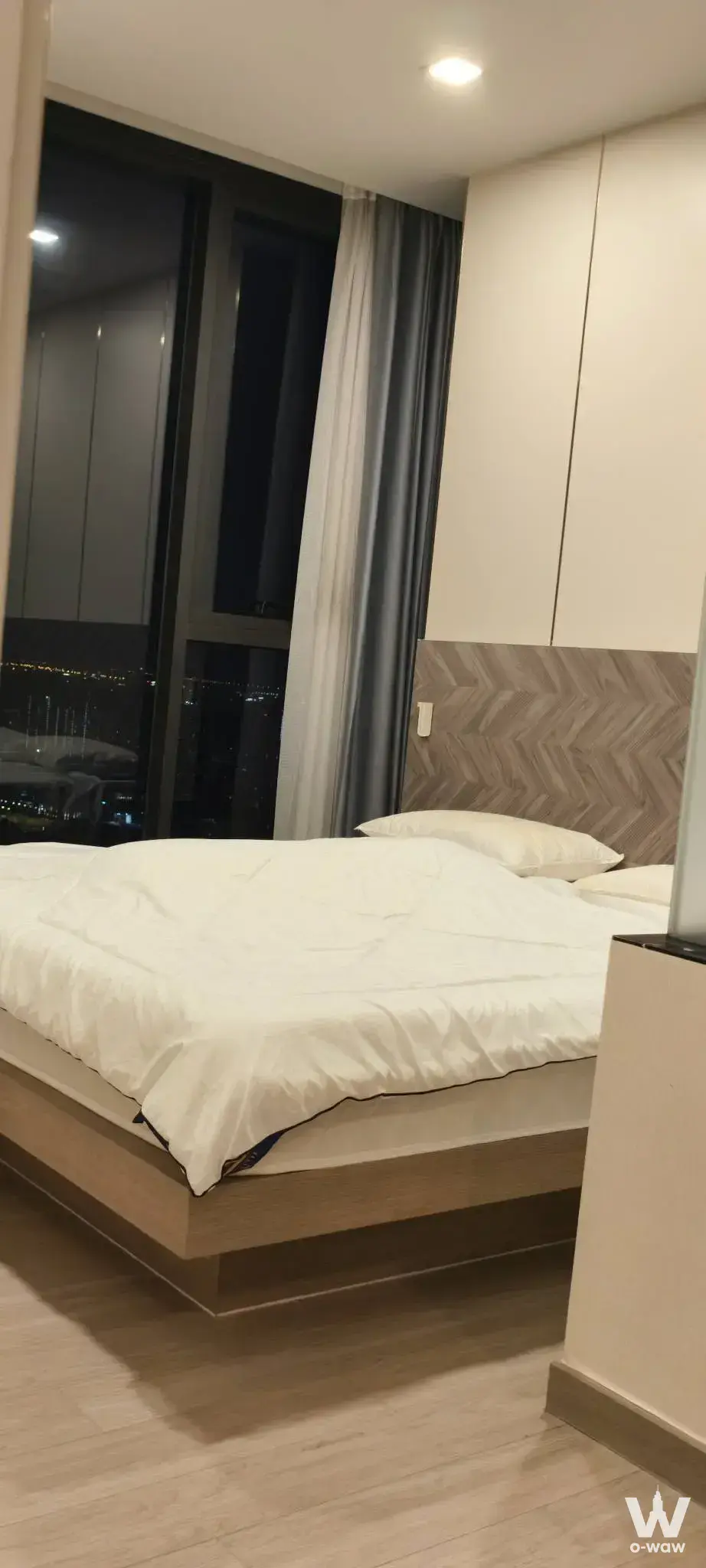 Condo with 2 bedrooms for rent at One9Five Asoke - Rama 9 — photo 2 of 5