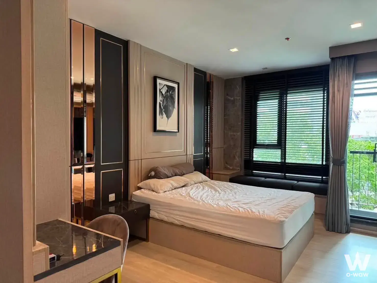 Condo with 1 bedroom for rent at Life One Wireless — photo 3 of 4