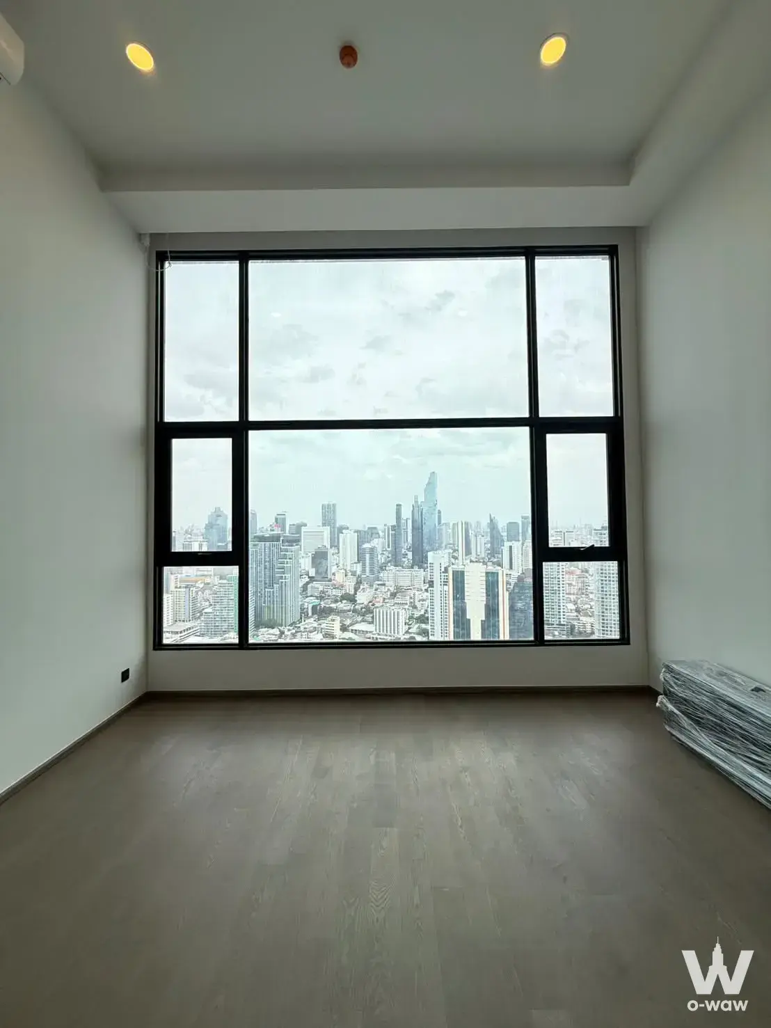 Condo for sale at Park Origin Chula-Samyan — photo 1 of 5