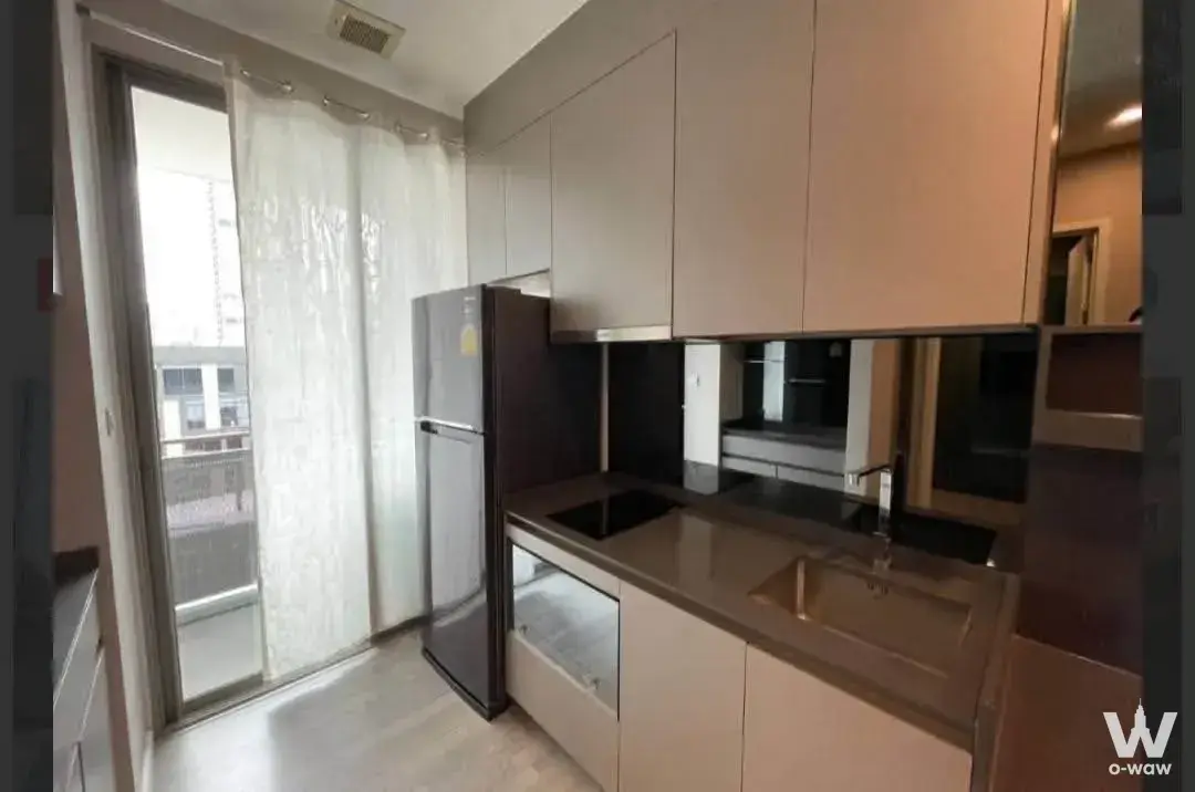 Condo with 1 bedroom for rent at The Room Sukhumvit 69 — photo 3 of 5