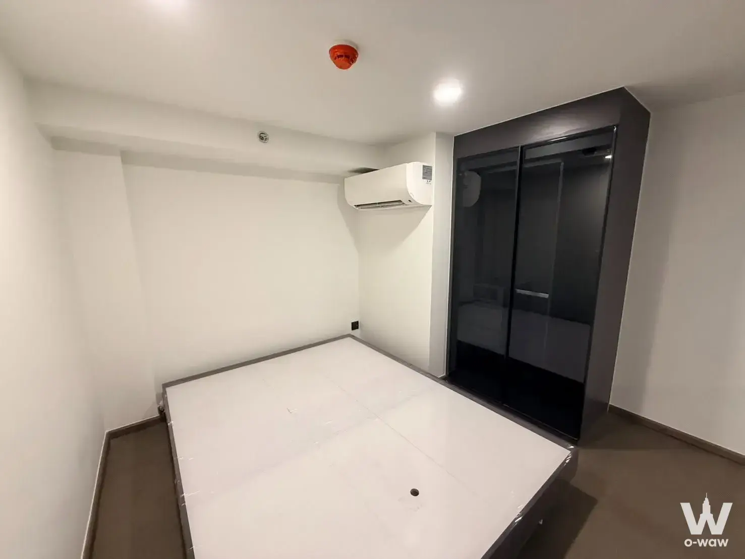 Condo with 2 bedrooms for sale at Park Origin Chula-Samyan — photo 4 of 5