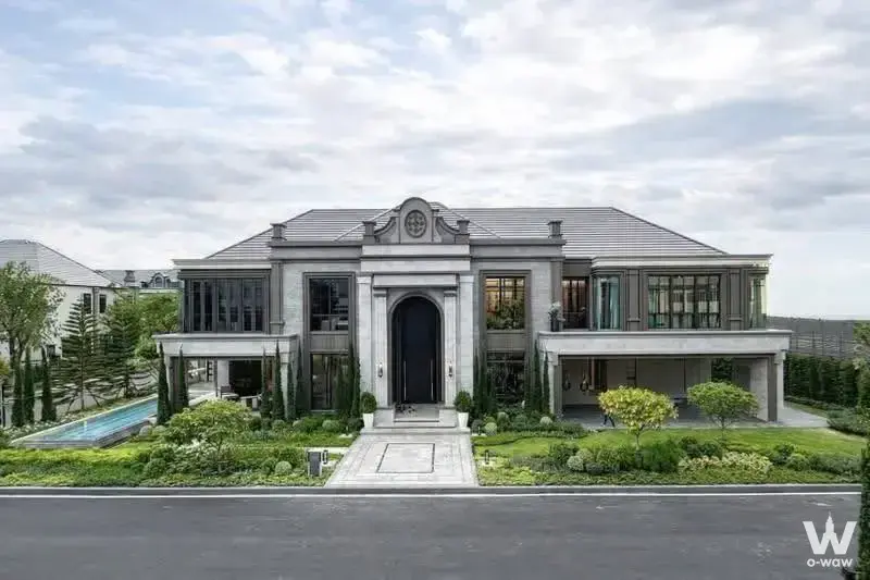 House with 6 bedrooms for sale at Borommarajchonnani (Outbound), West Bangkok — photo 1 of 9