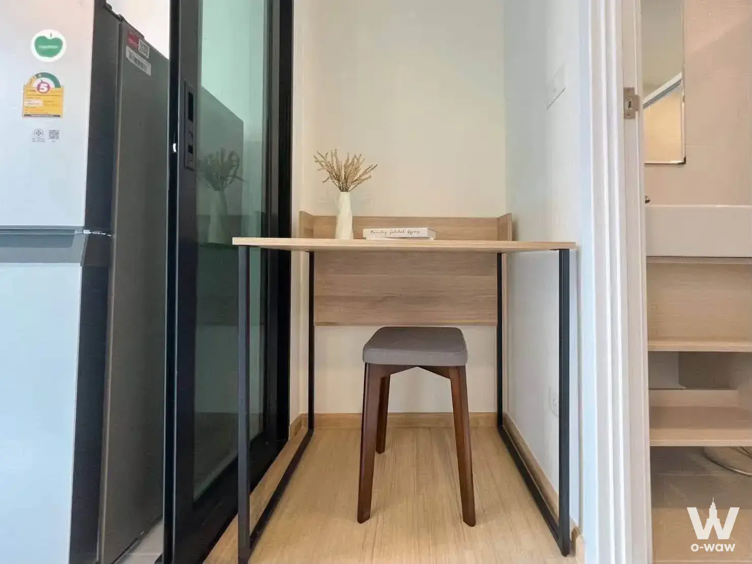 Condo with 1 bedroom for rent at Chewathai Hallmark Ladprao - Chokchai 4 Phase 2 — photo 3 of 5