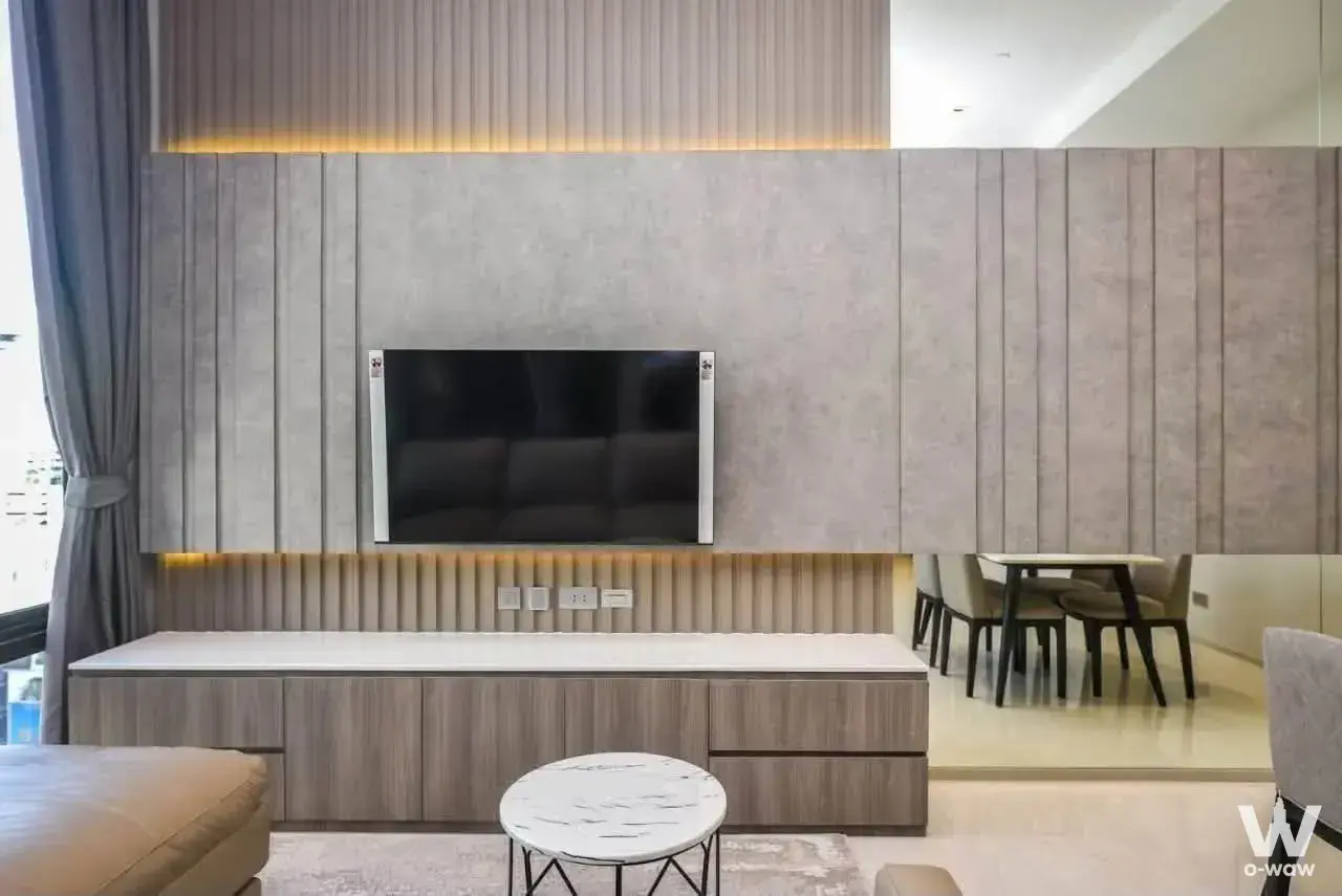 Condo with 2 bedrooms for rent at Ashton Silom — photo 5 of 5