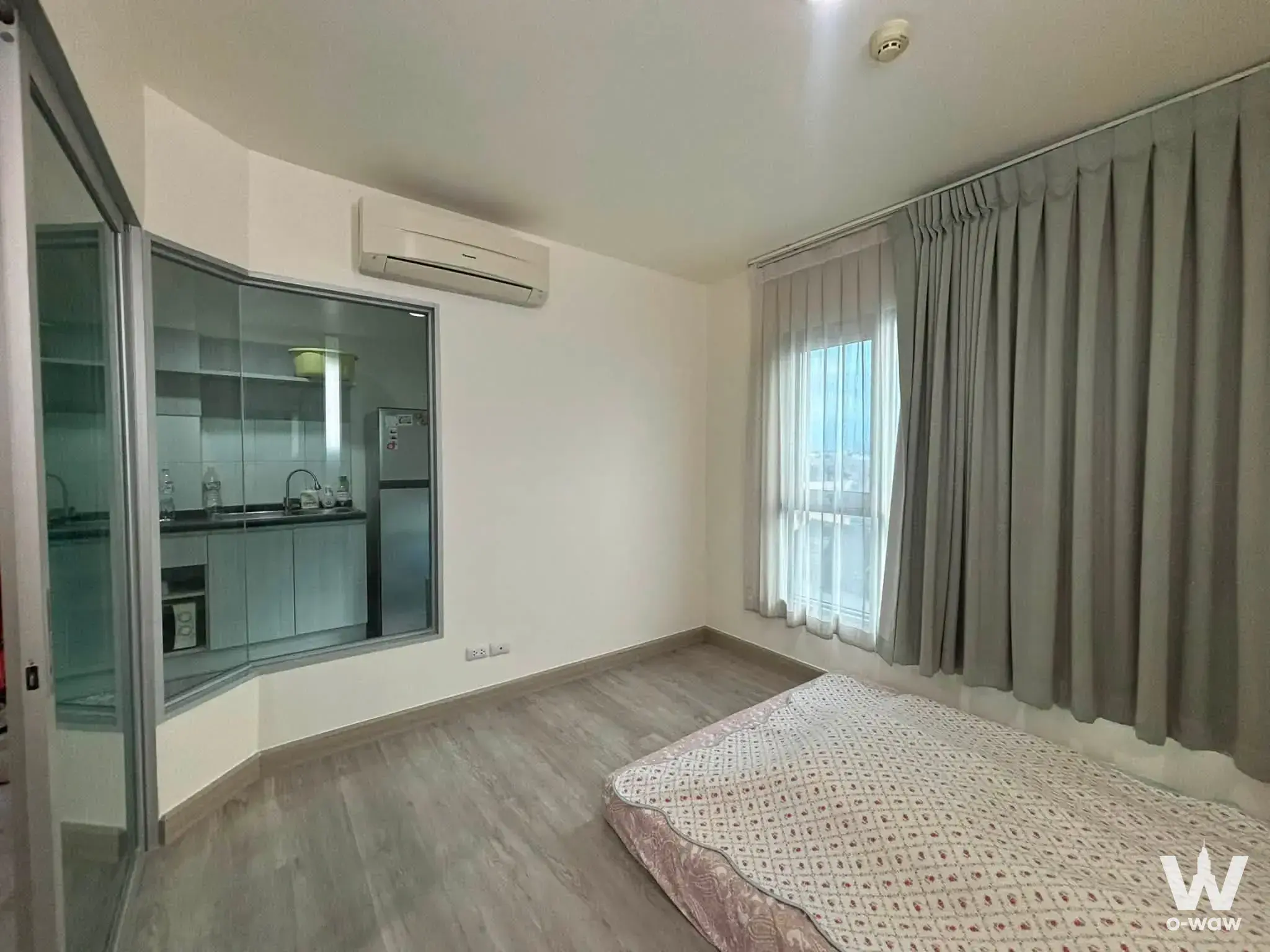 Condo with 1 bedroom for sale at Aspire Ngamwongwan — photo 1 of 5