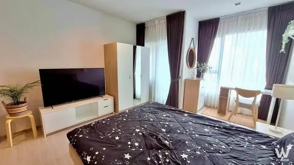 Condo with 1 bedroom for rent at Life Asoke - Rama 9 — photo 2 of 5
