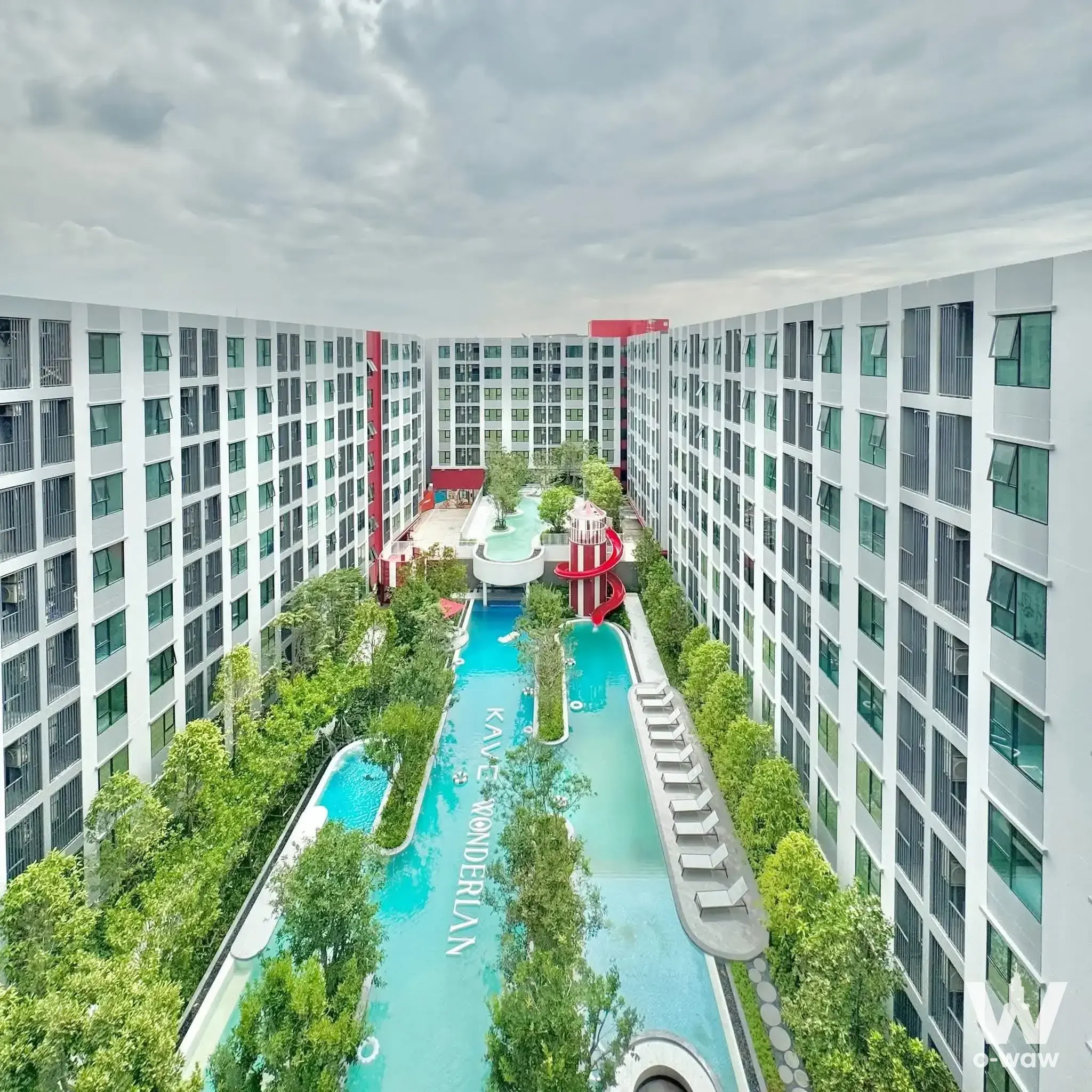 Chiang Rak Road, near Thammasat University Rangsit Campus and TU Mall, Udon Ratthaya Expressway access
