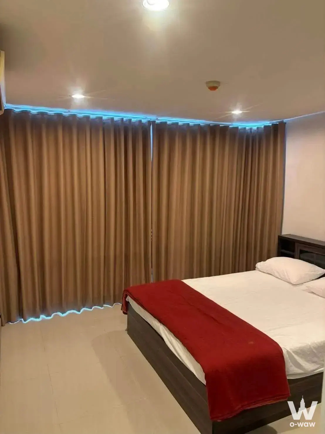 Condo with 2 bedrooms for rent at The Raffles Condominium — photo 5 of 5