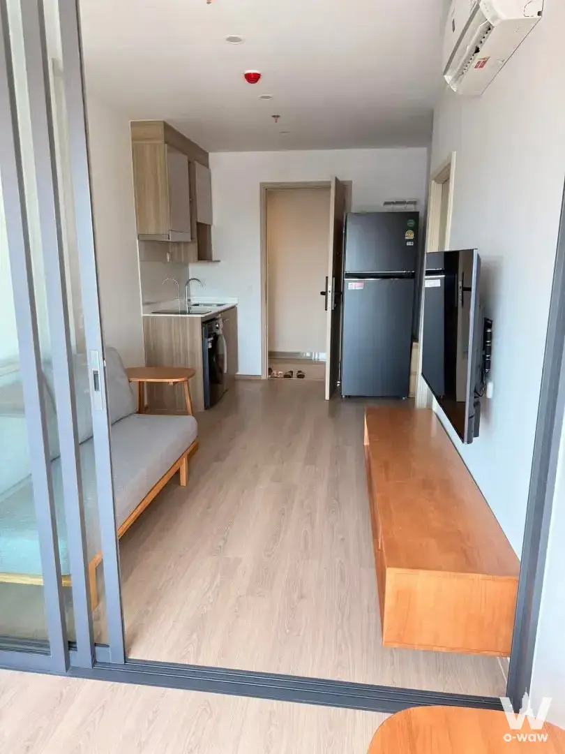 Condo with 1 bedroom for rent at Life Rama 4 - Asoke — photo 4 of 5