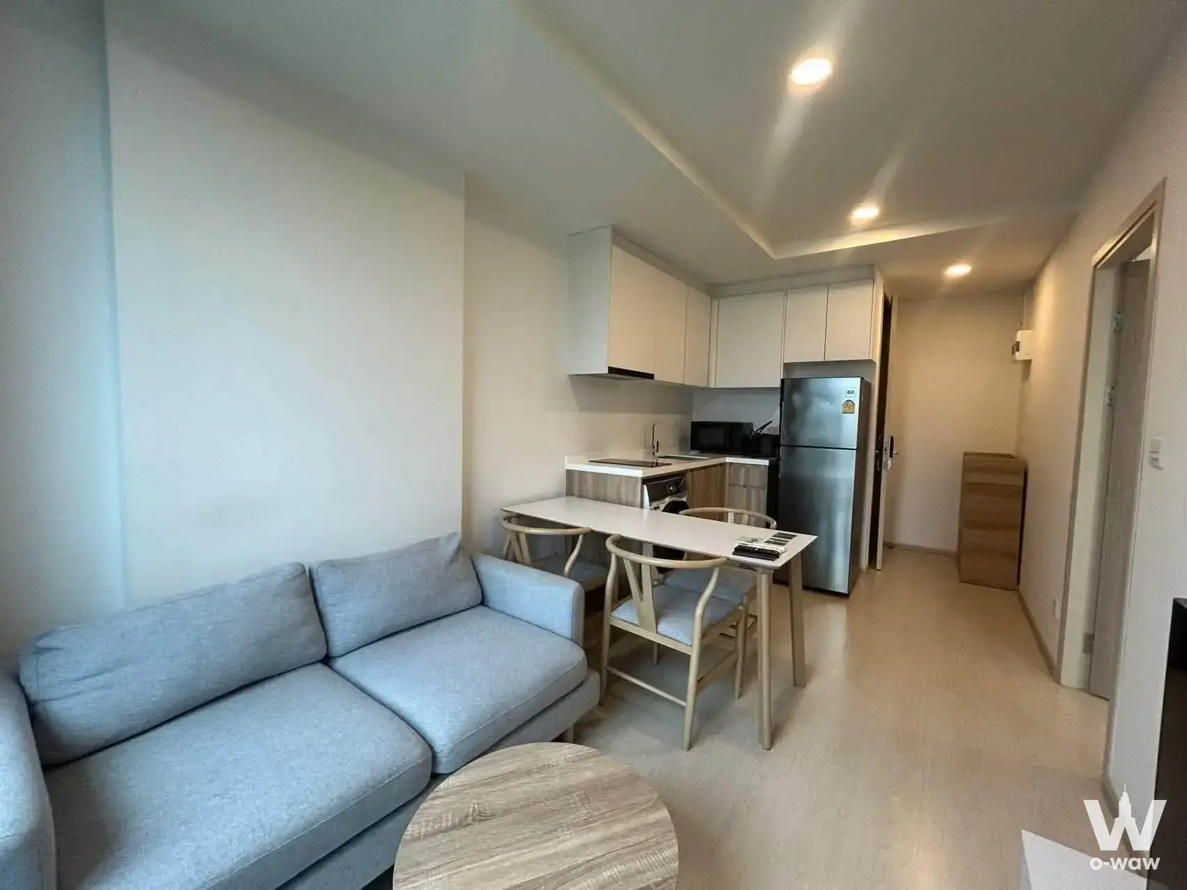 Sukhumvit 42, near BTS Ekkamai